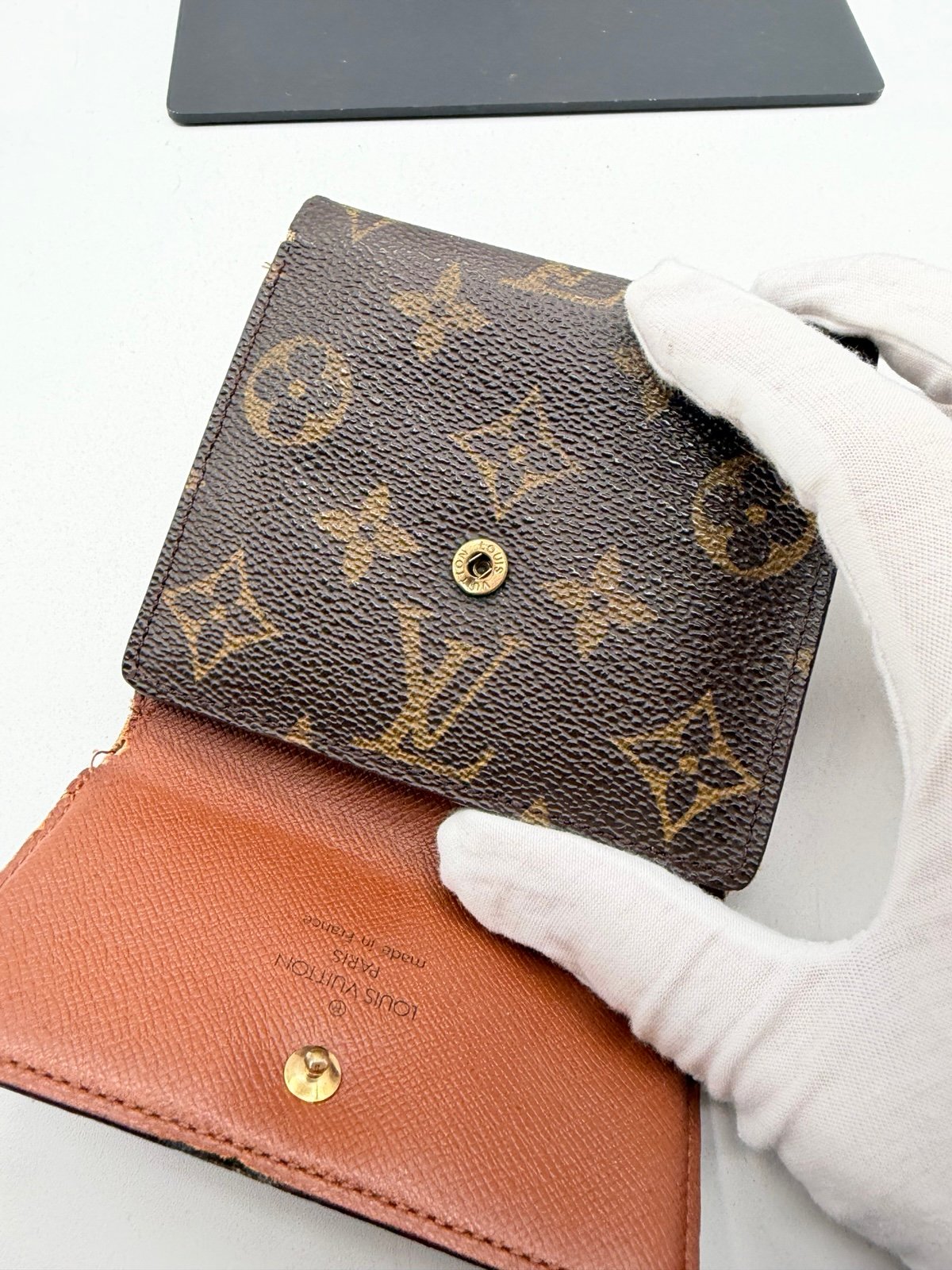 Pre-Owned Louis Vuitton Compact Monogram Wallet
