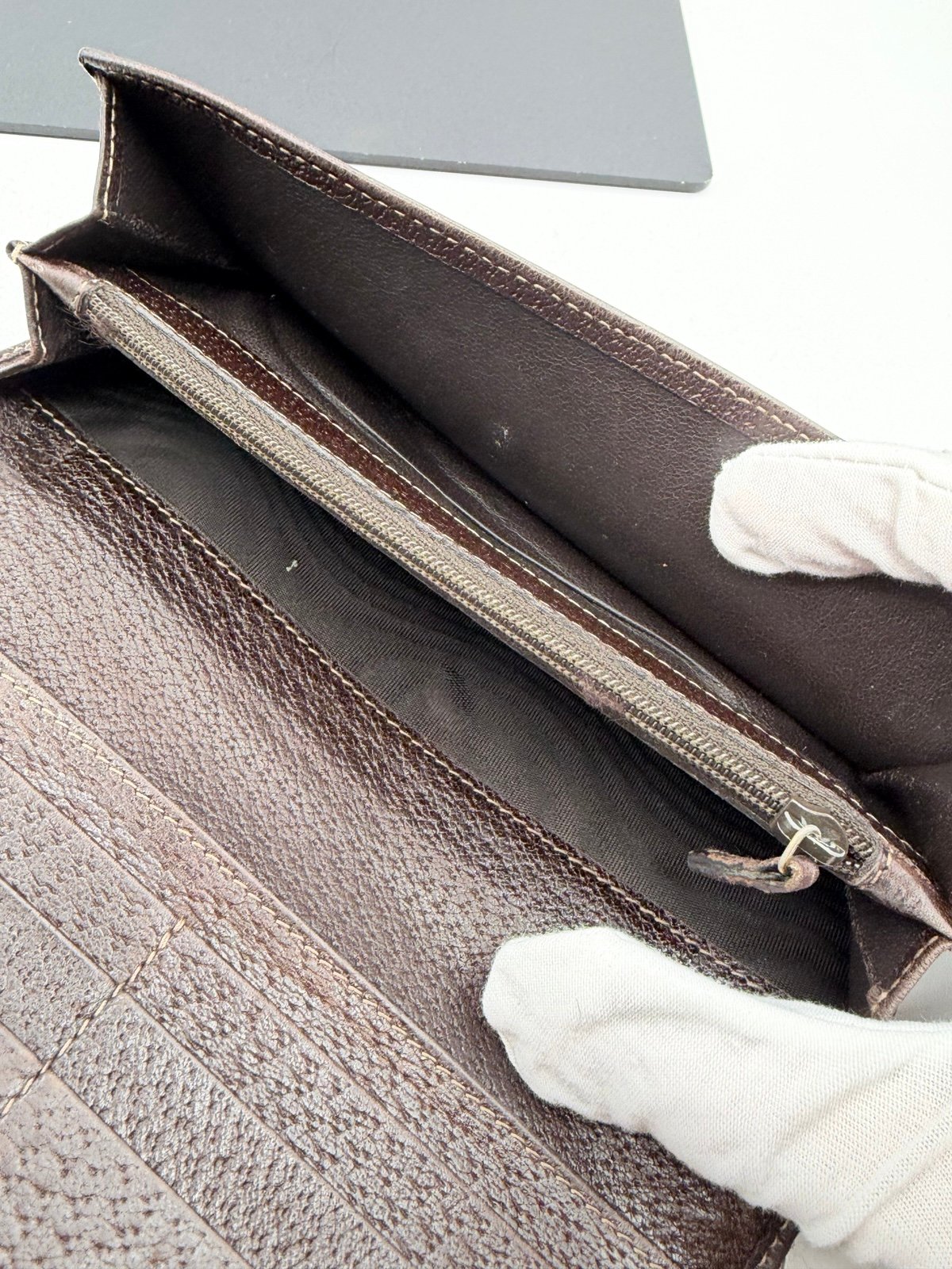 Pre-Owned Gucci Long Monogram Canvas Wallet