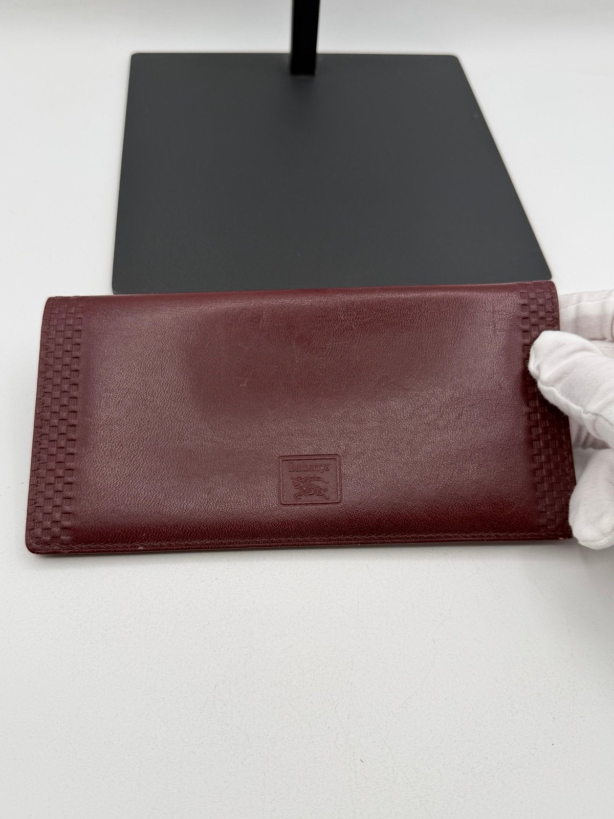 Pre-Owned Burberry long Leather Bifold Wallet