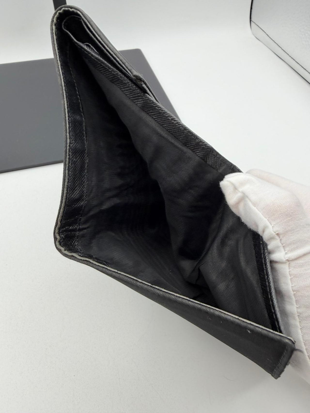 Pre-Owned Prada Nylon Tri fold Wallet