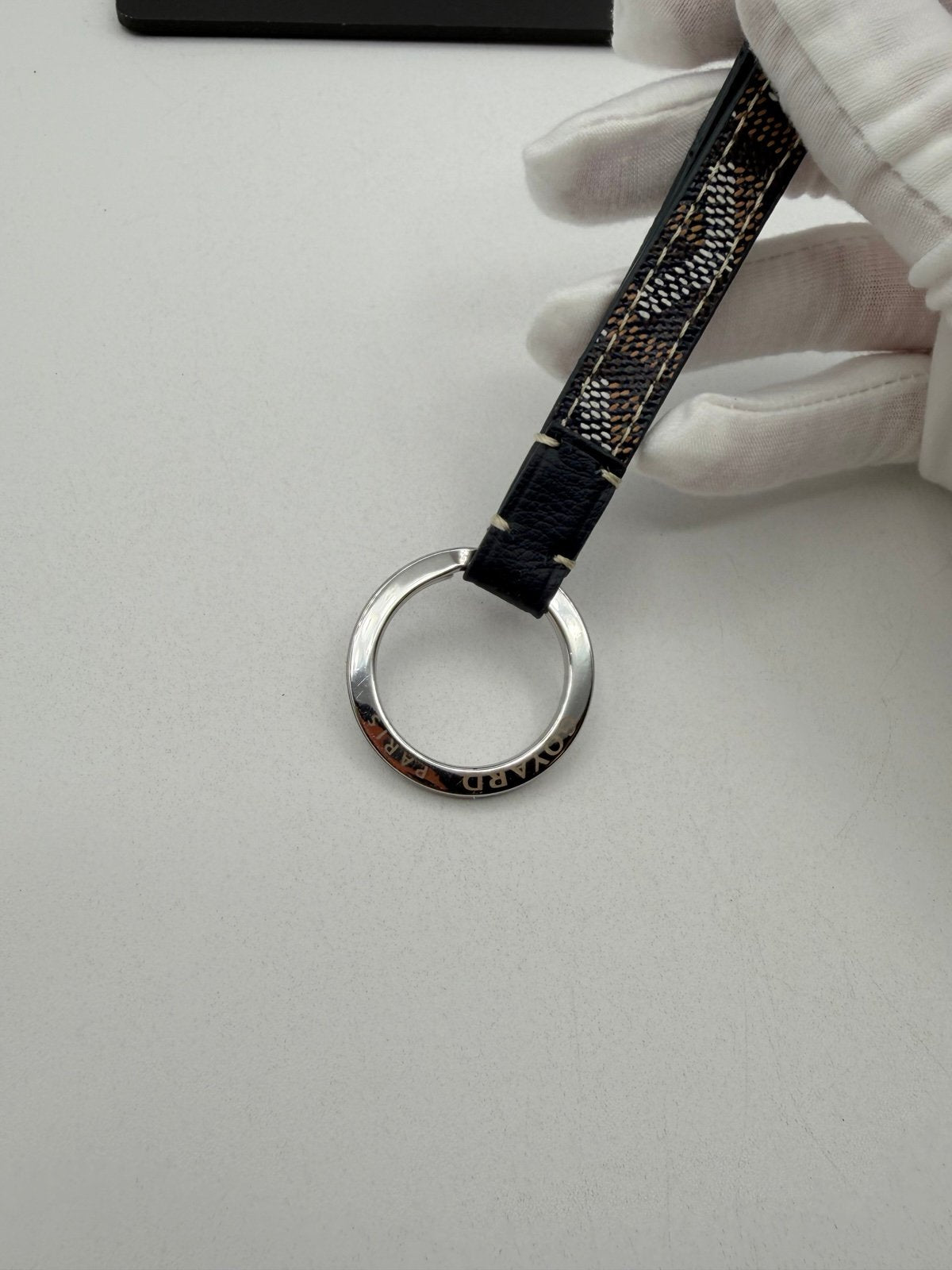 Pre-Owned Goyard Sesame Key ring