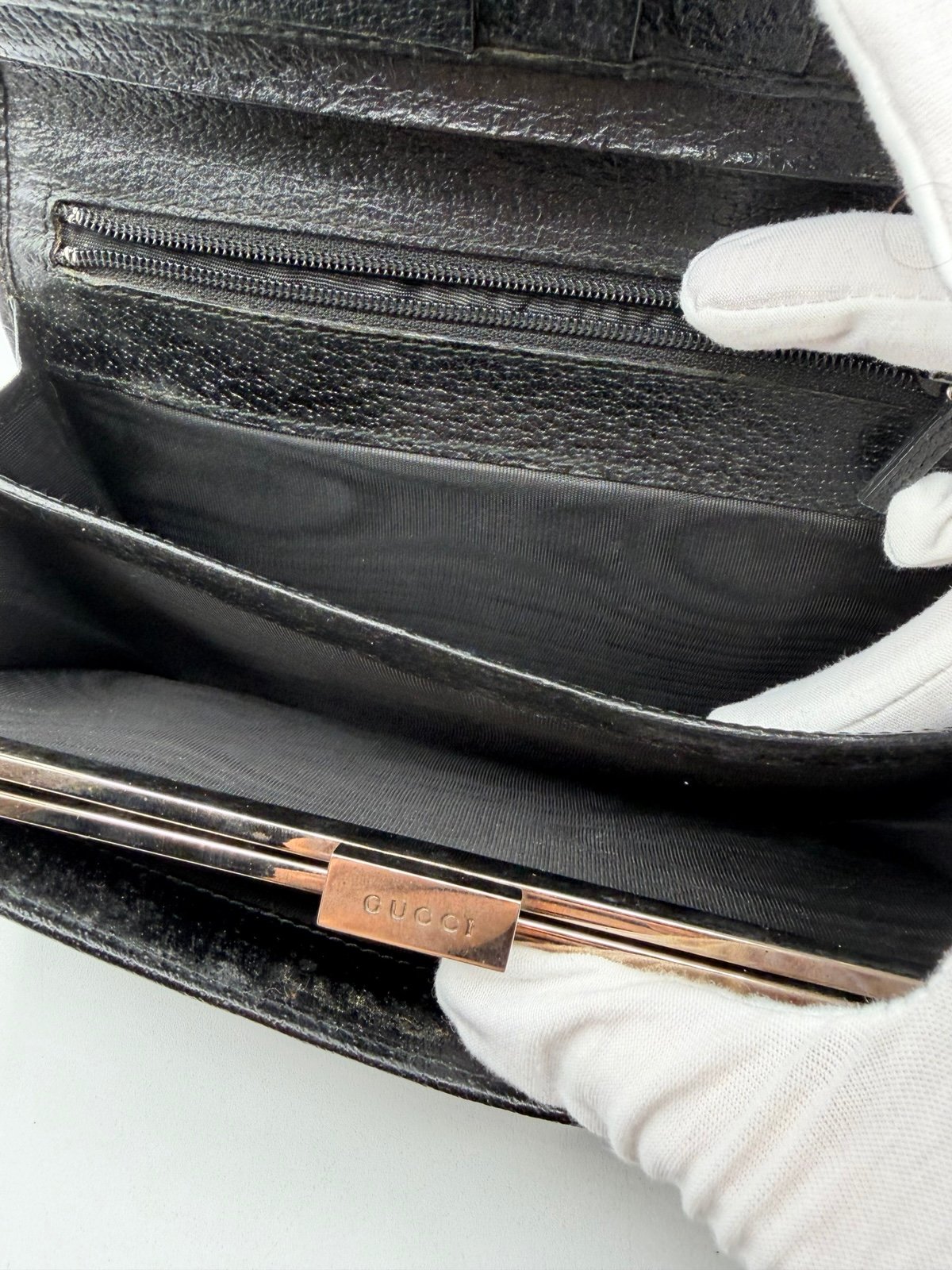 Pre-Owned Gucci Multi Pocket Folding Wallet