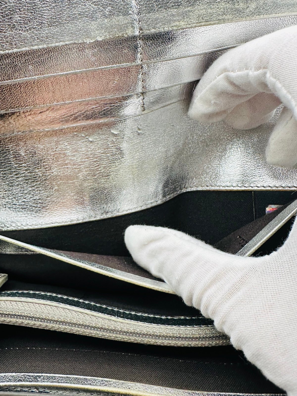 Pre-Owned Fendi Large Silver Flap Wallet