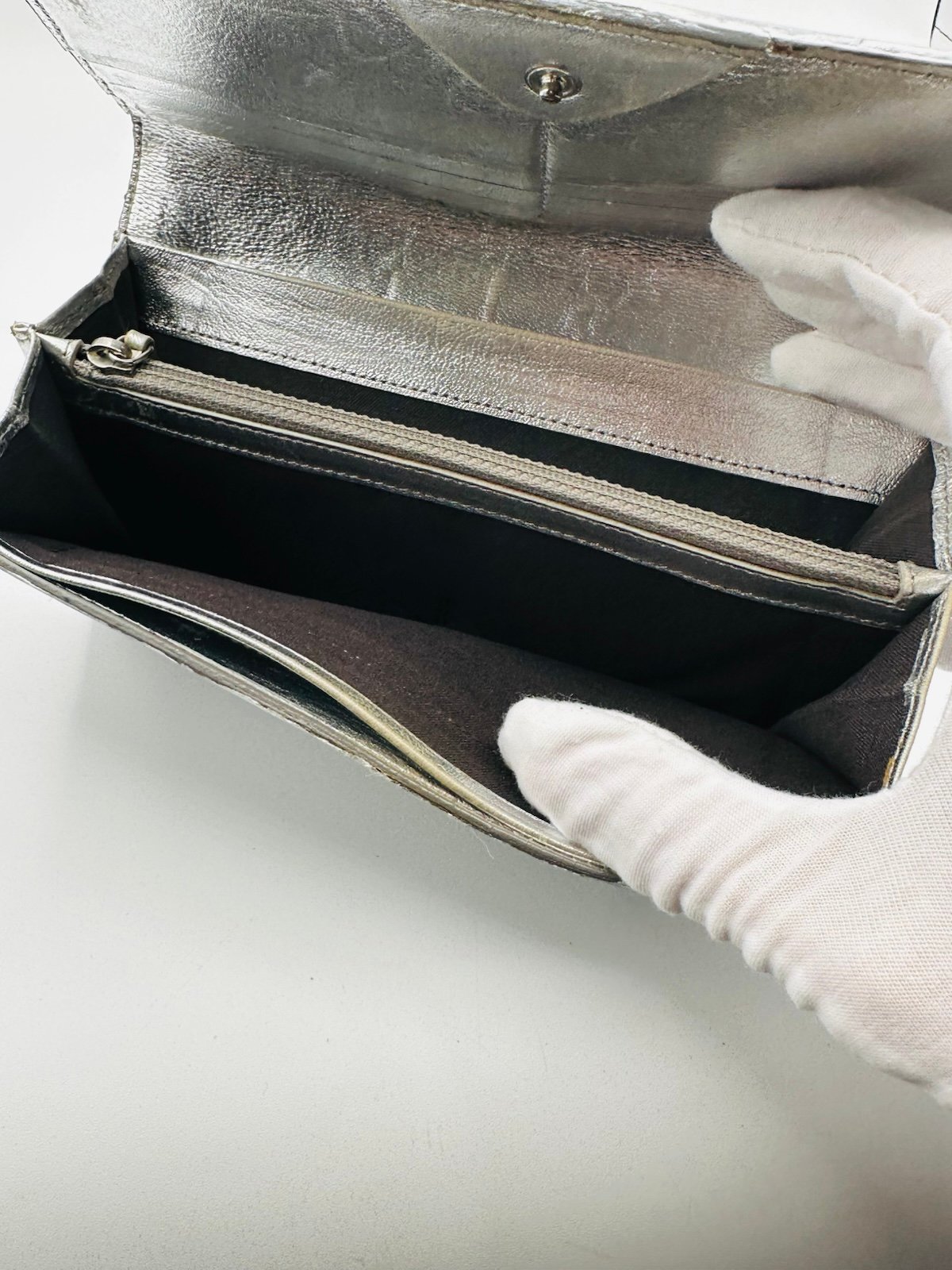 Pre-Owned Fendi Large Silver Flap Wallet
