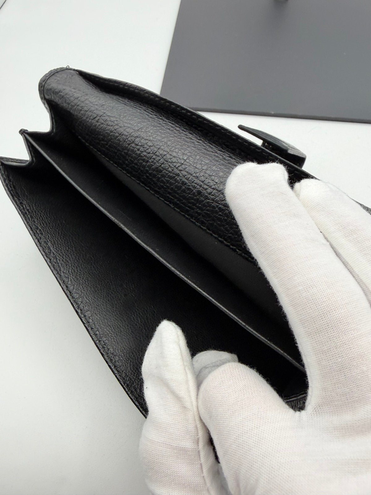 Pre-Owned Gucci Black Monogram Key Case Wallet