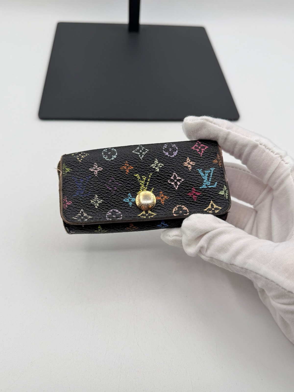 Pre-Owned Louis Vuitton Murakami Key Holder Wallet