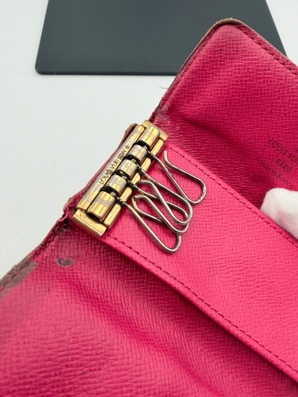 Pre-Owned Louis Vuitton Murakami Key Holder Wallet