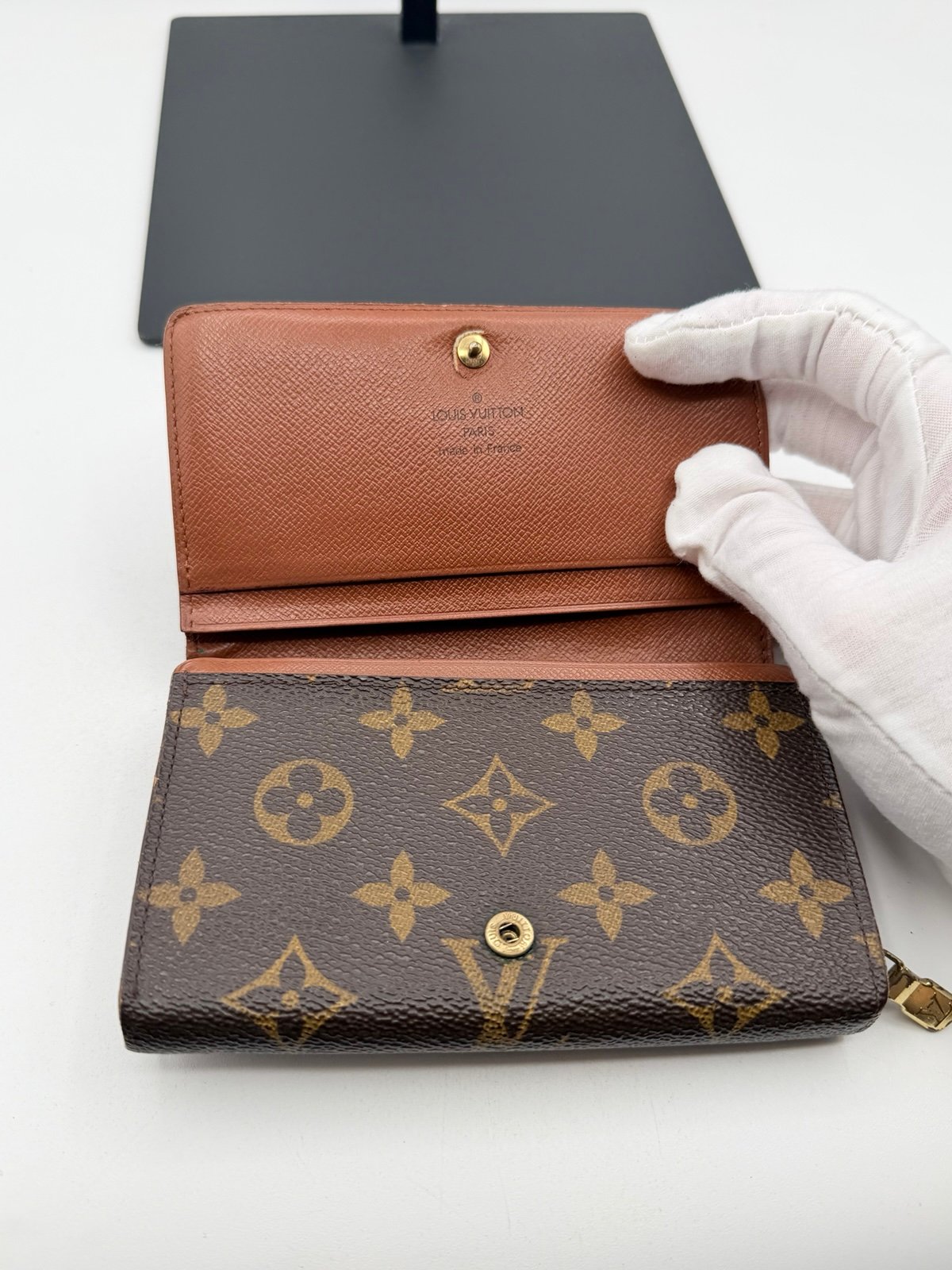 Pre-Owned Louis Vuitton Monogram Canvas Wallet