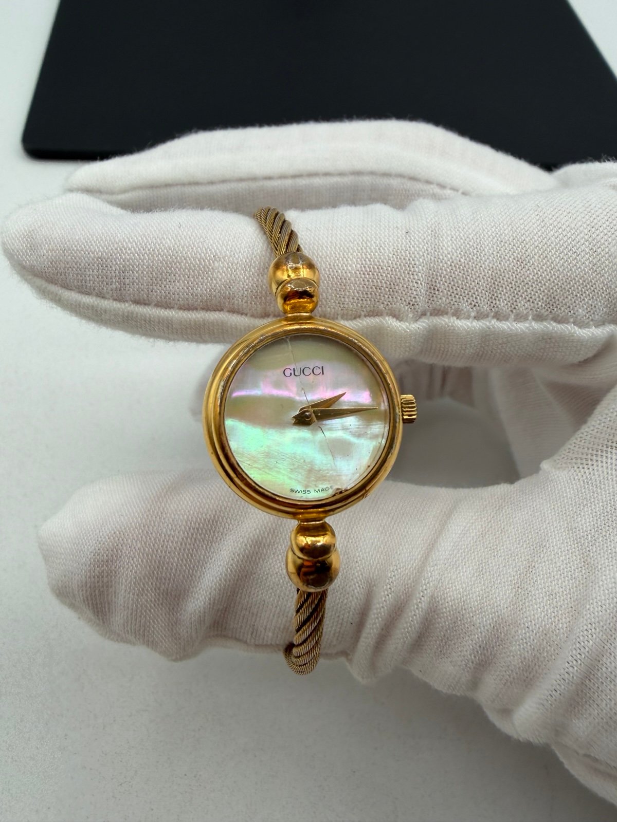 Pre-Owned Gucci Swiss Made Women's Watch