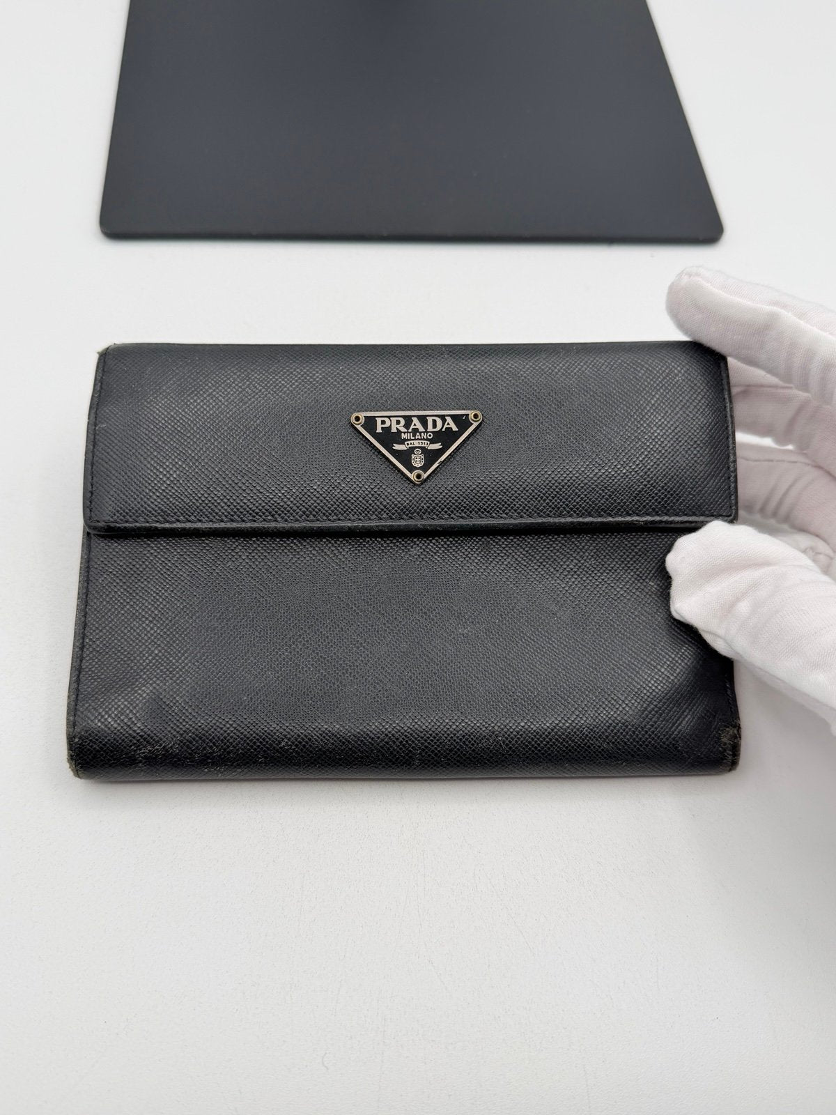 Pre-Owned Prada Black Leather Tri-Fold Wallet