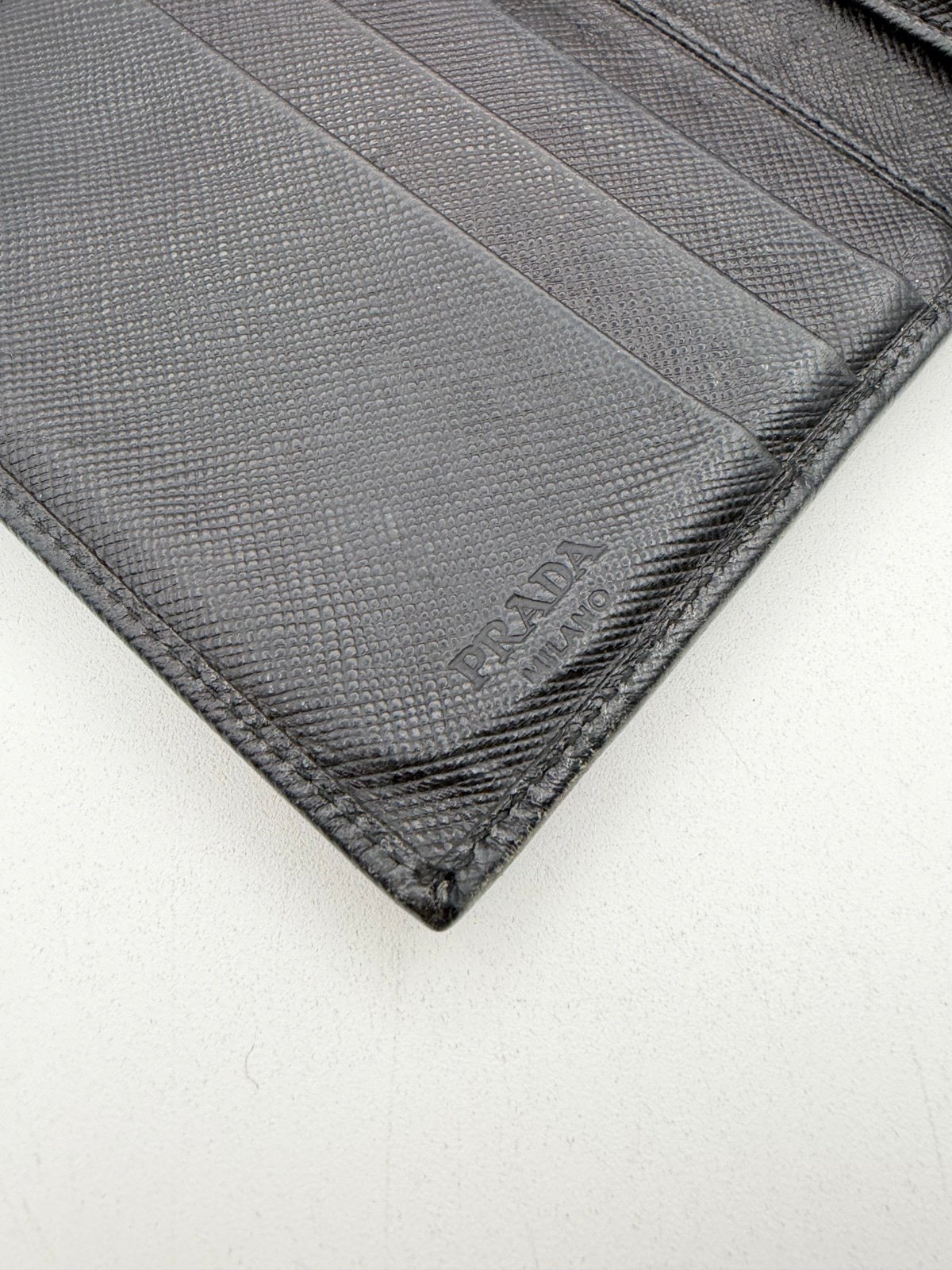 Pre-Owned Prada Black Leather Tri-Fold Wallet