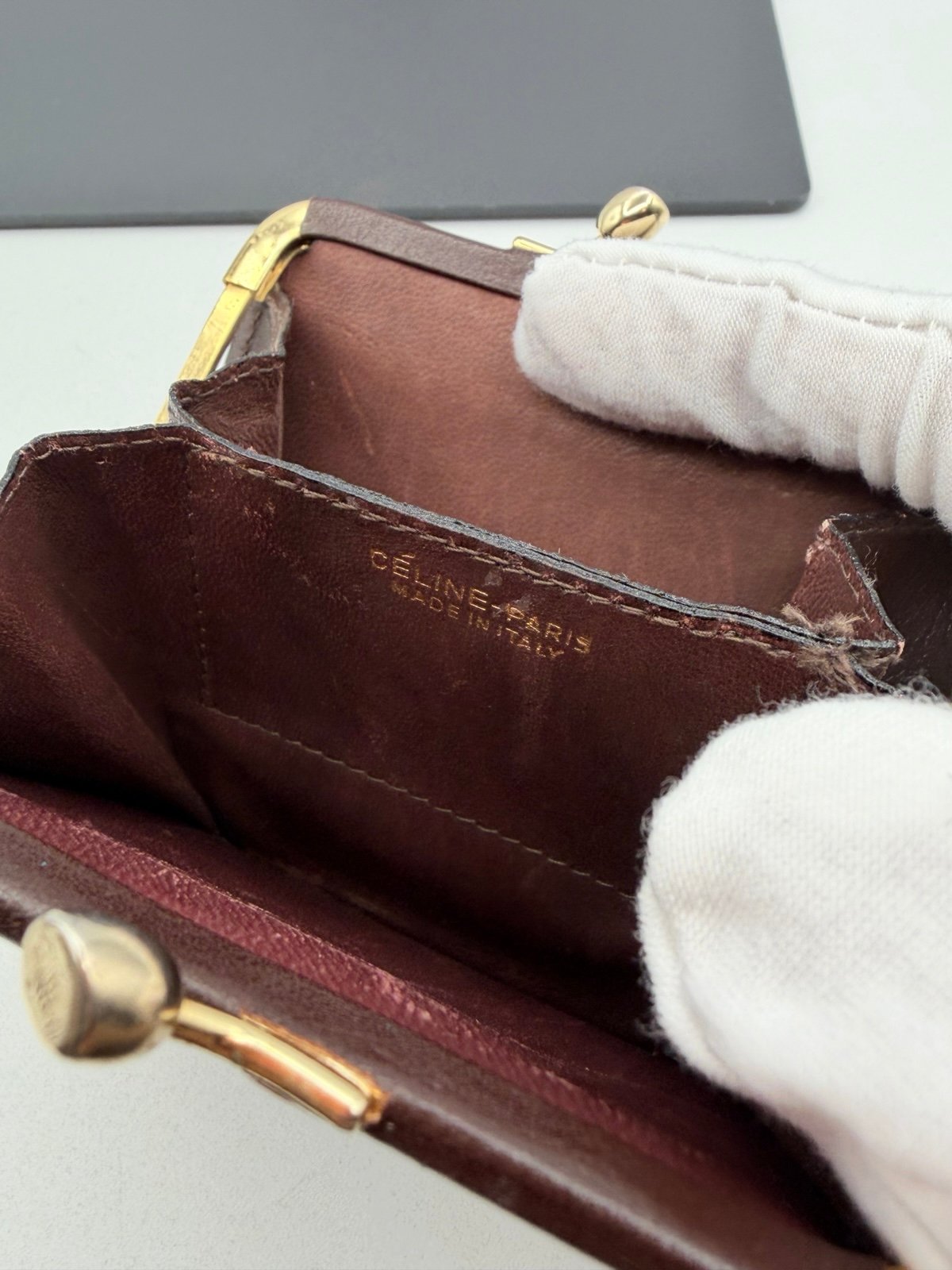 Pre-Owned Celine Kisslock Wallet