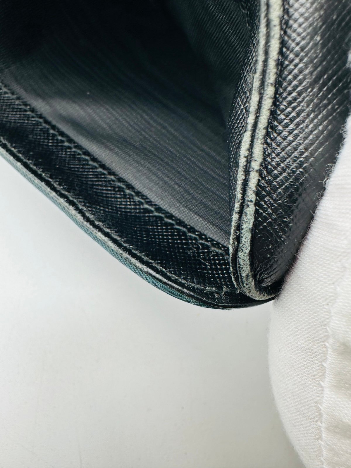 Pre-Owned Prada Nylon Zip Around Wallet