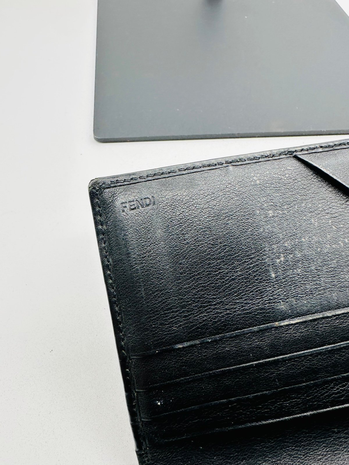 Pre-Owned Fendi Long Leather Flap Wallet