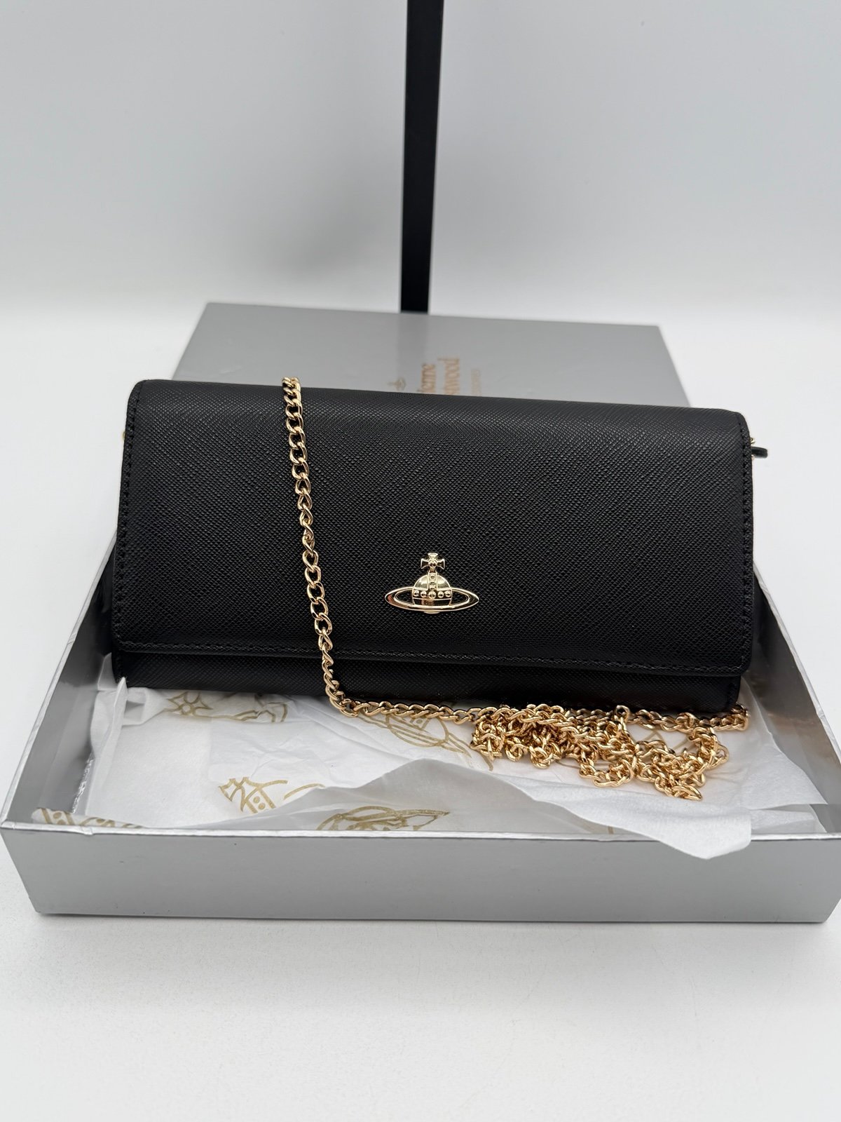 Pre-Owned Vivienne Westwood Purse Chain Wallet