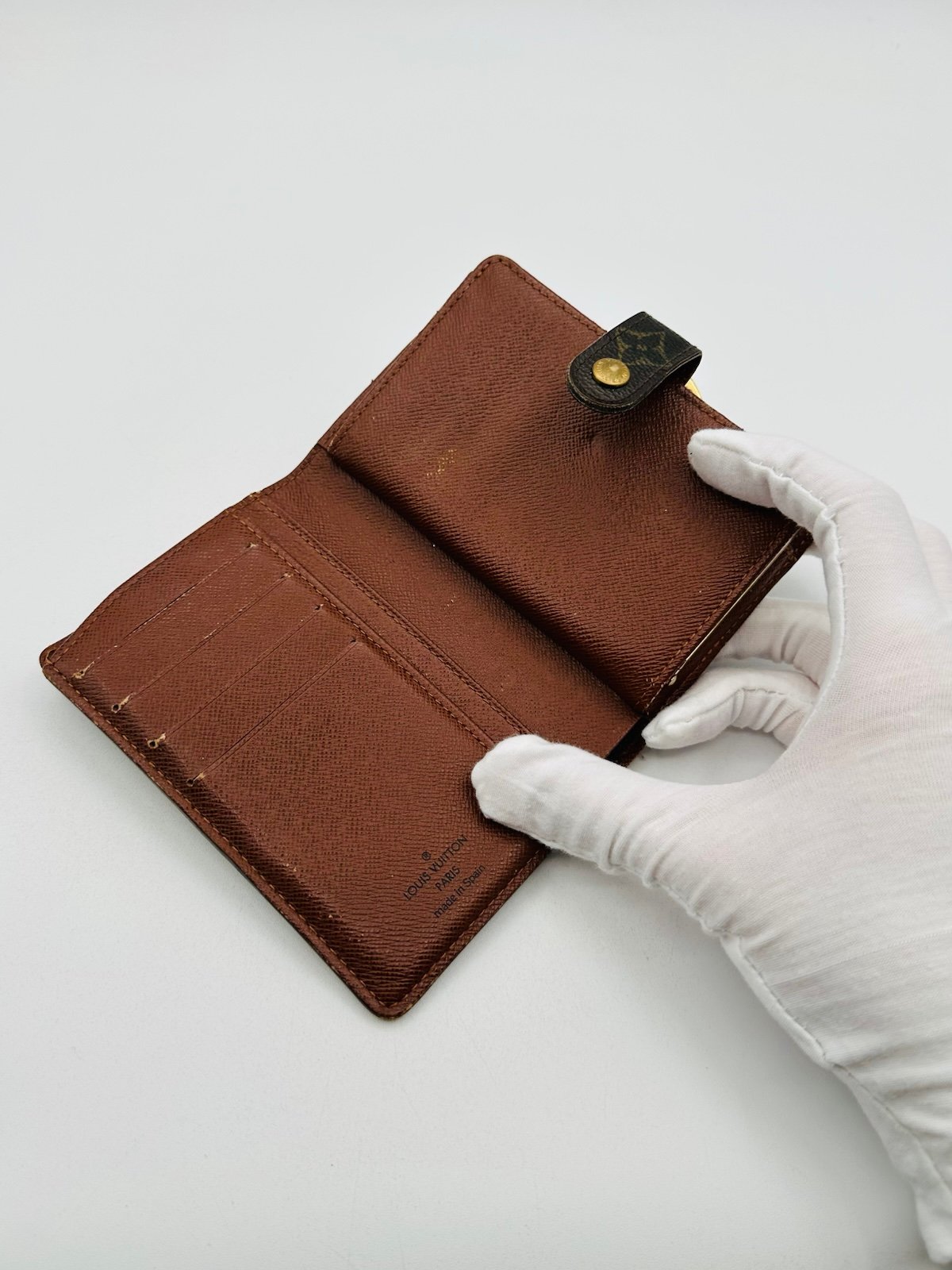 Pre-Owned Louis Vuitton Kisslock Wallet