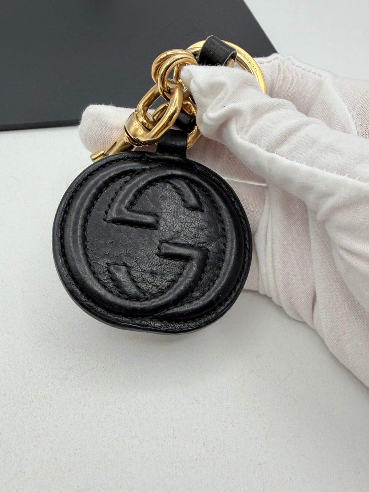 Pre-Owned Gucci Black Leather Interlocking G Keychain Charm