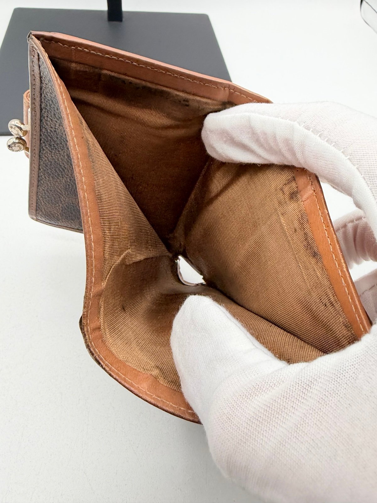 Pre-Owned Celine Triomphe Canvas Bi-Fold Wallet Brown