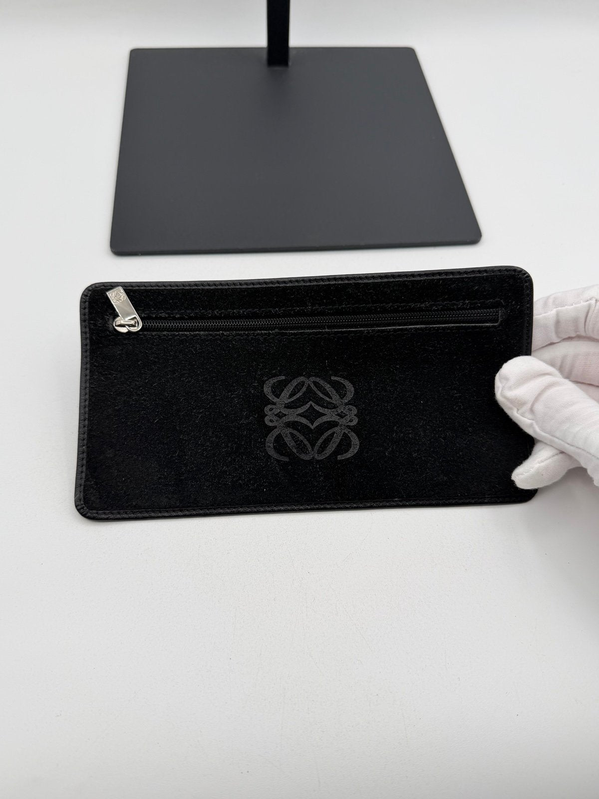Pre-Owned Loewe Zip Clutch Pouch