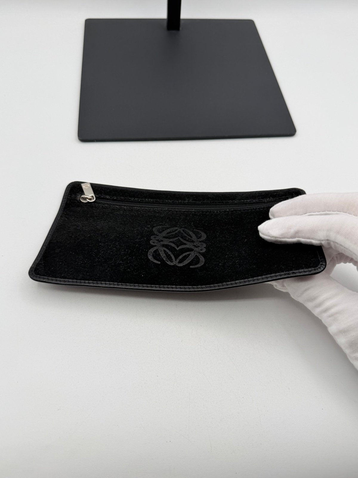 Pre-Owned Loewe Zip Clutch Pouch