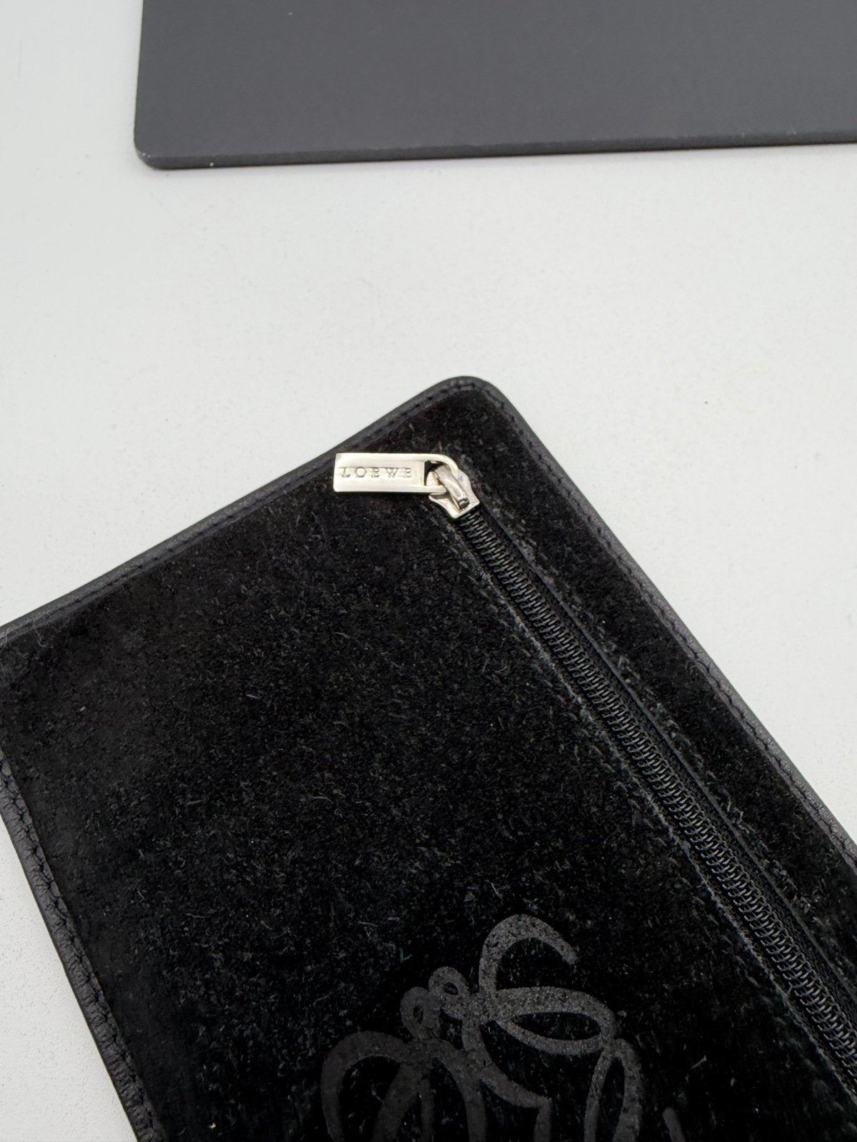 Pre-Owned Loewe Zip Clutch Pouch