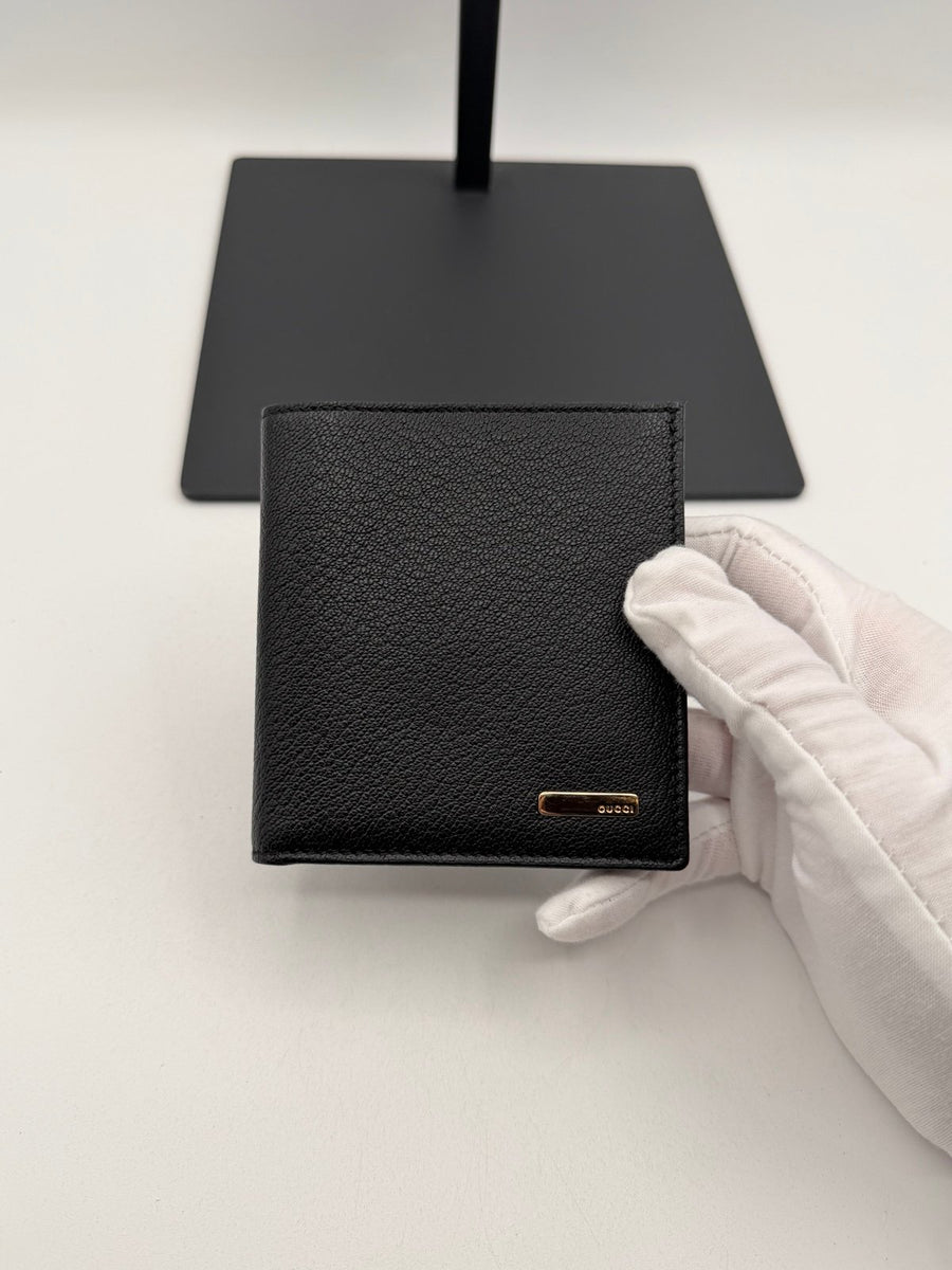 Pre-Owned Gucci Black Leather Bi-Fold Wallet w Coin Pocket