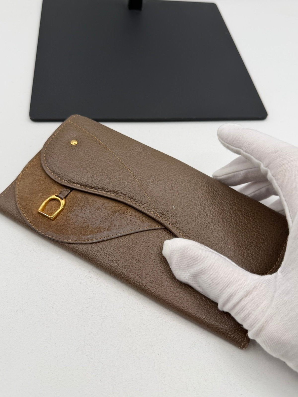Pre-Owned Gucci Long Leather Wallet