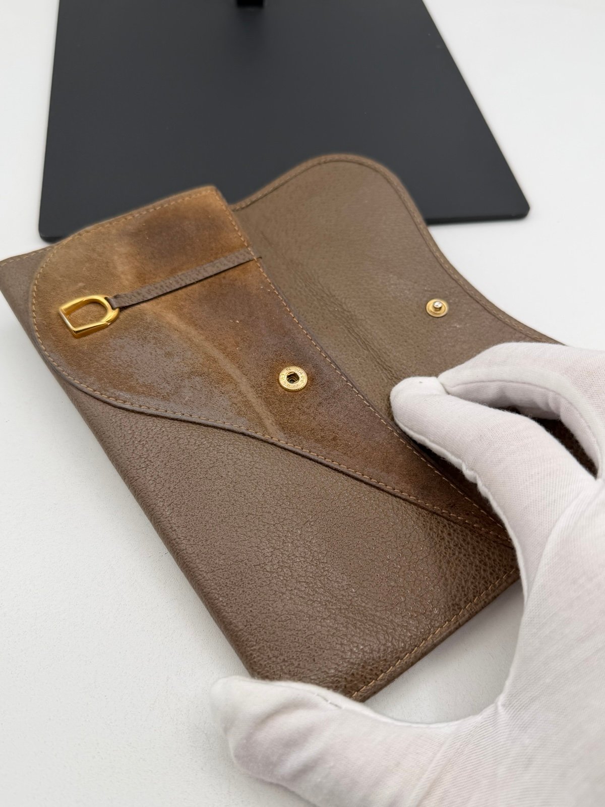 Pre-Owned Gucci Long Leather Wallet