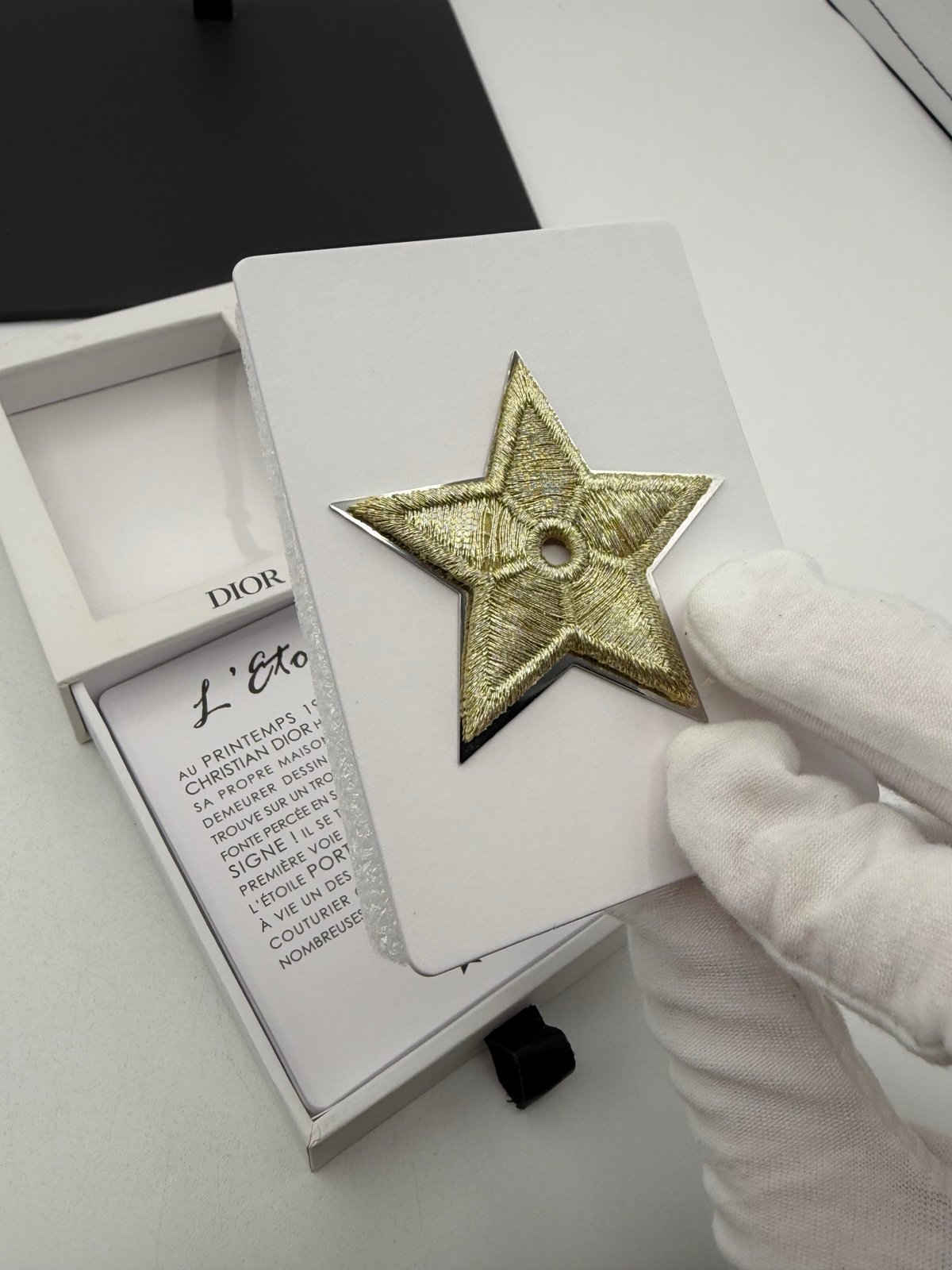 Pre-Owned Dior Christian Star Pin Brooch