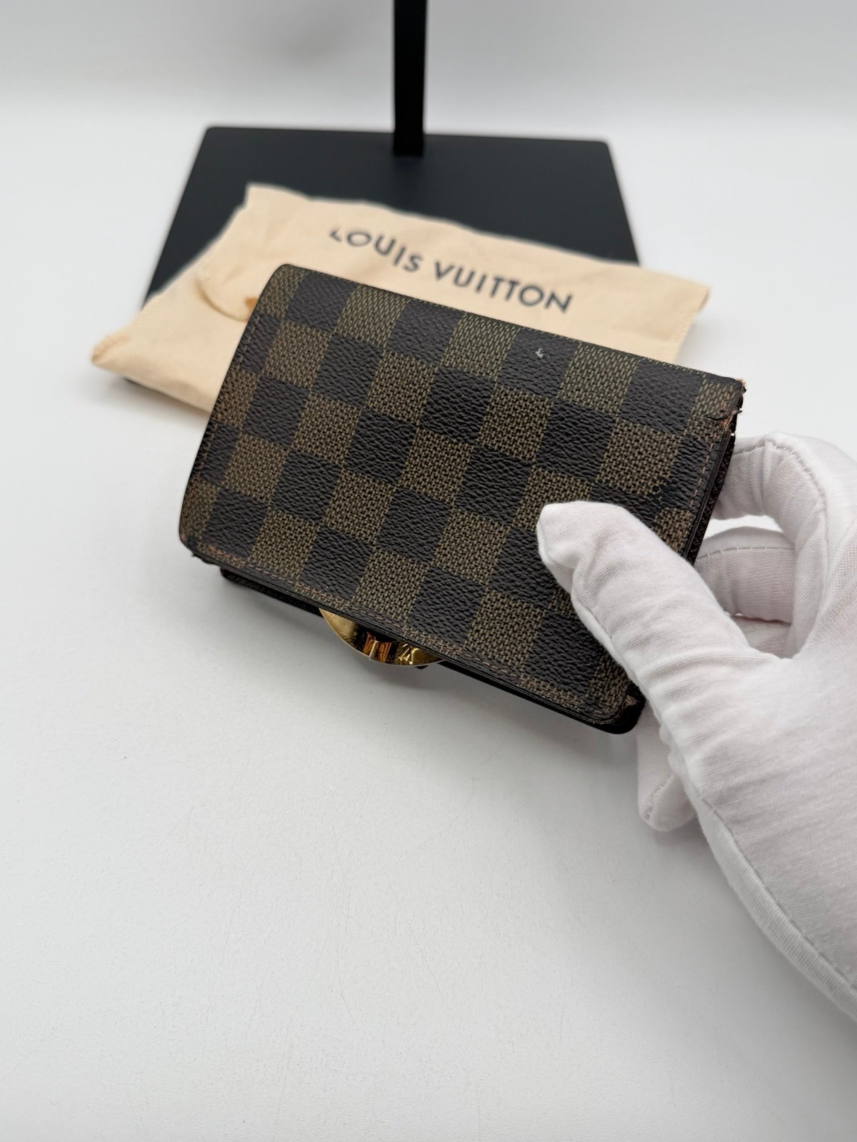 Pre-Owned Louis Vuitton Damier Kisslock Wallet