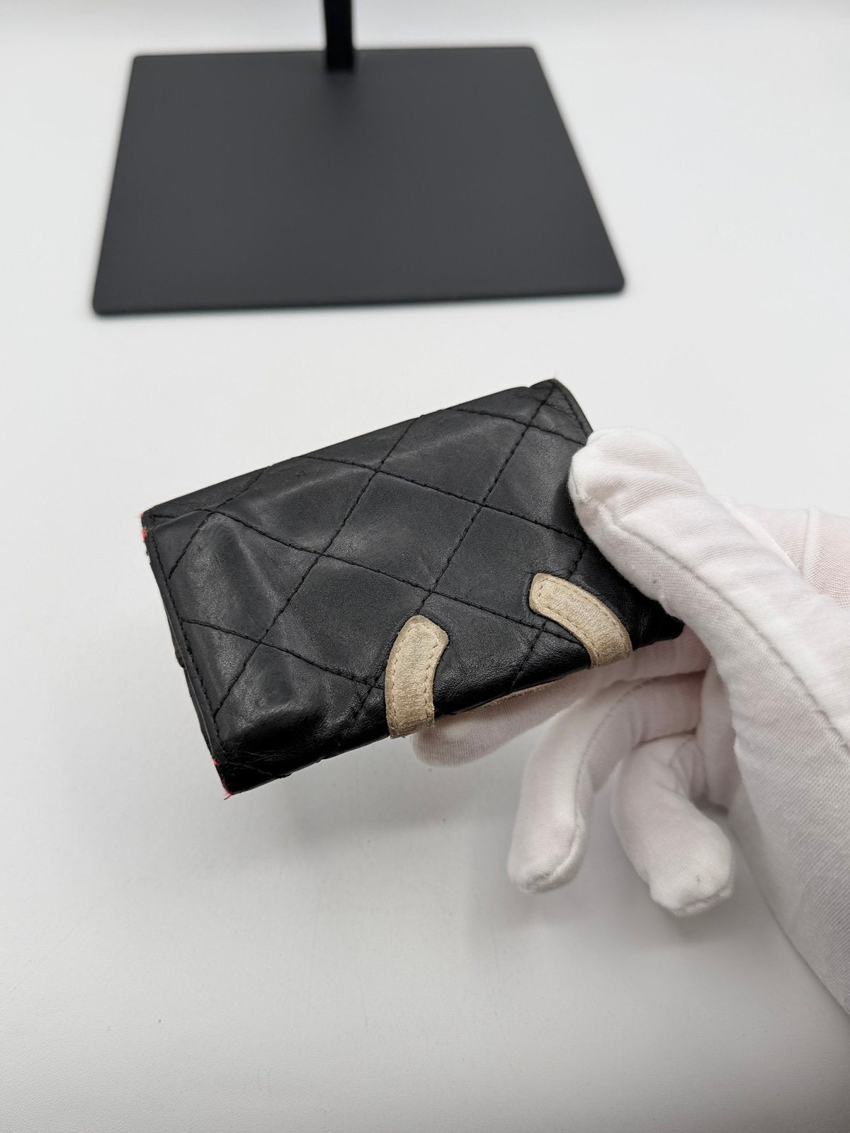 Pre-Owned Chanel Quilted Leather Card holder