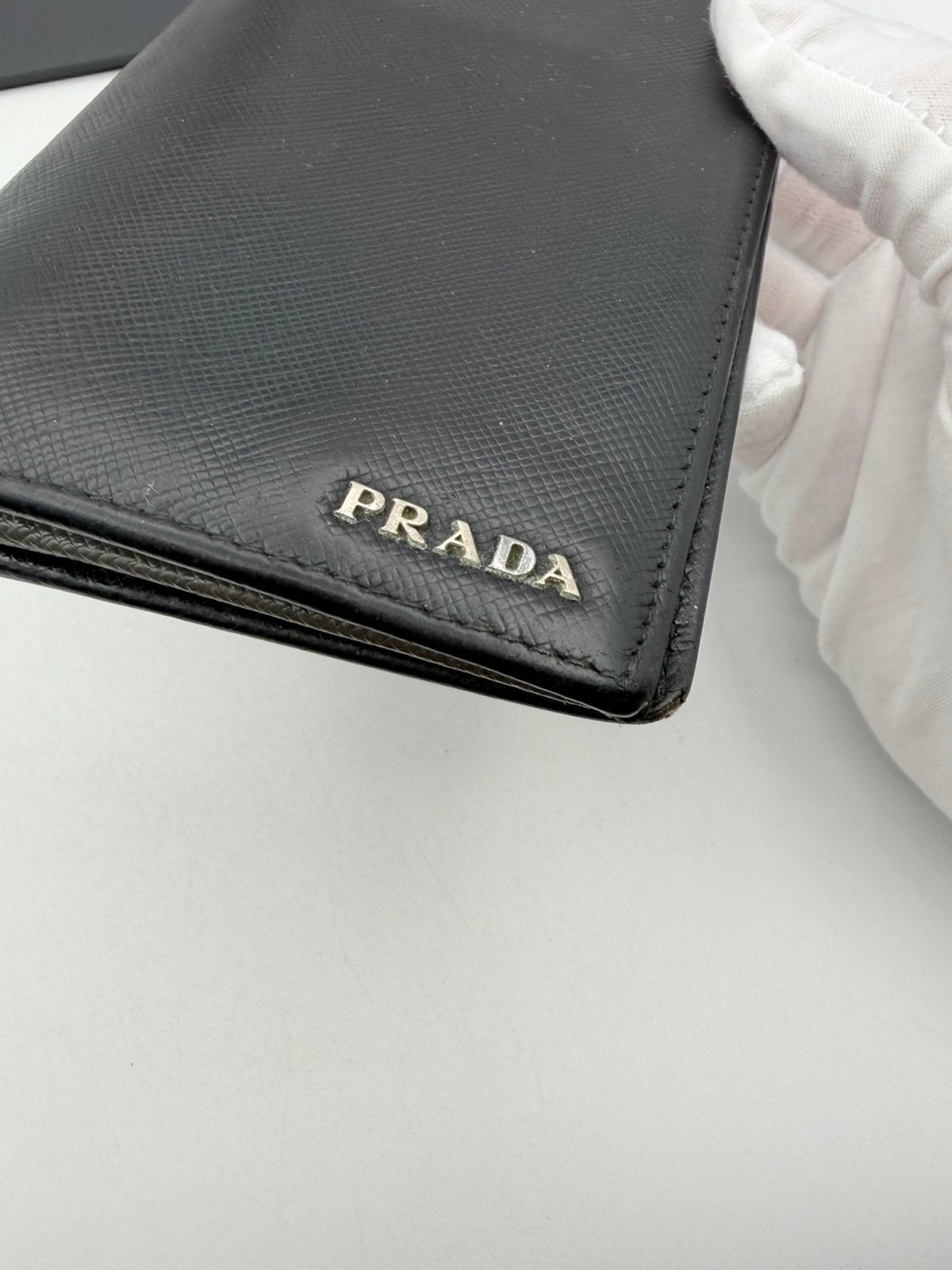 Pre-Owned Prada Long Bi Fold Wallet