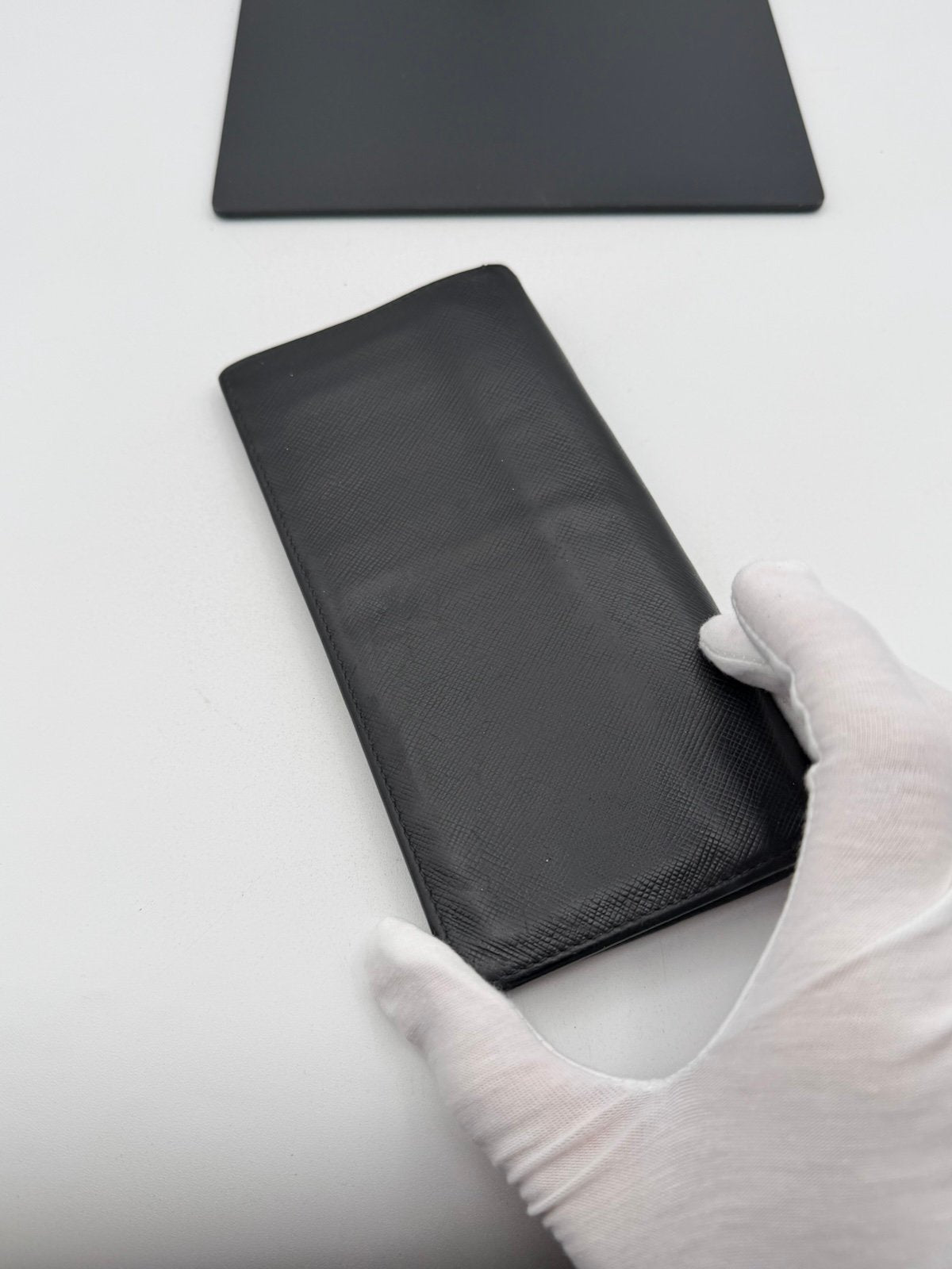 Pre-Owned Prada Long Bi Fold Wallet