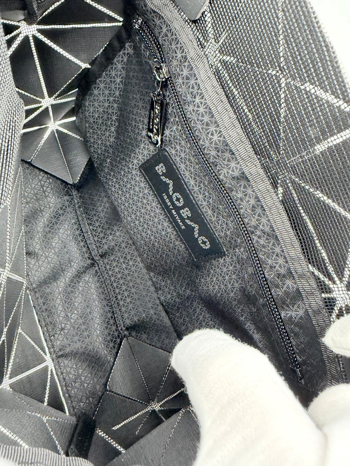 Pre-Owned BAO BAO ISSEY MIYAKE Tote Bag