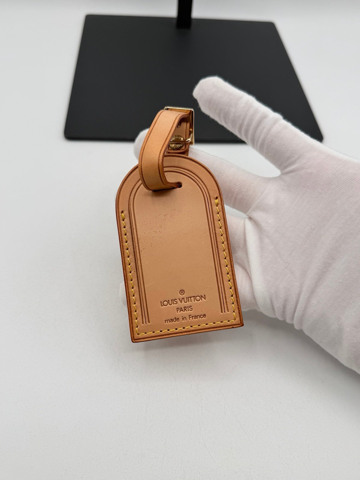 Pre-Owned Louis Vuitton Paris Made in France Luggage Tag