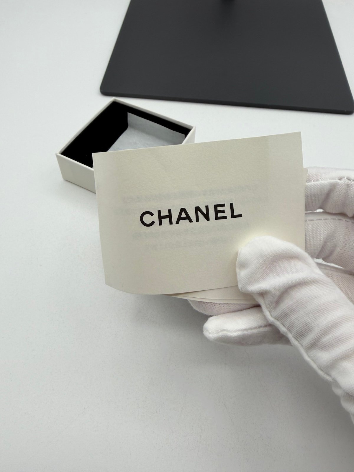 Pre-Owned Chanel Key Chain Accessory
