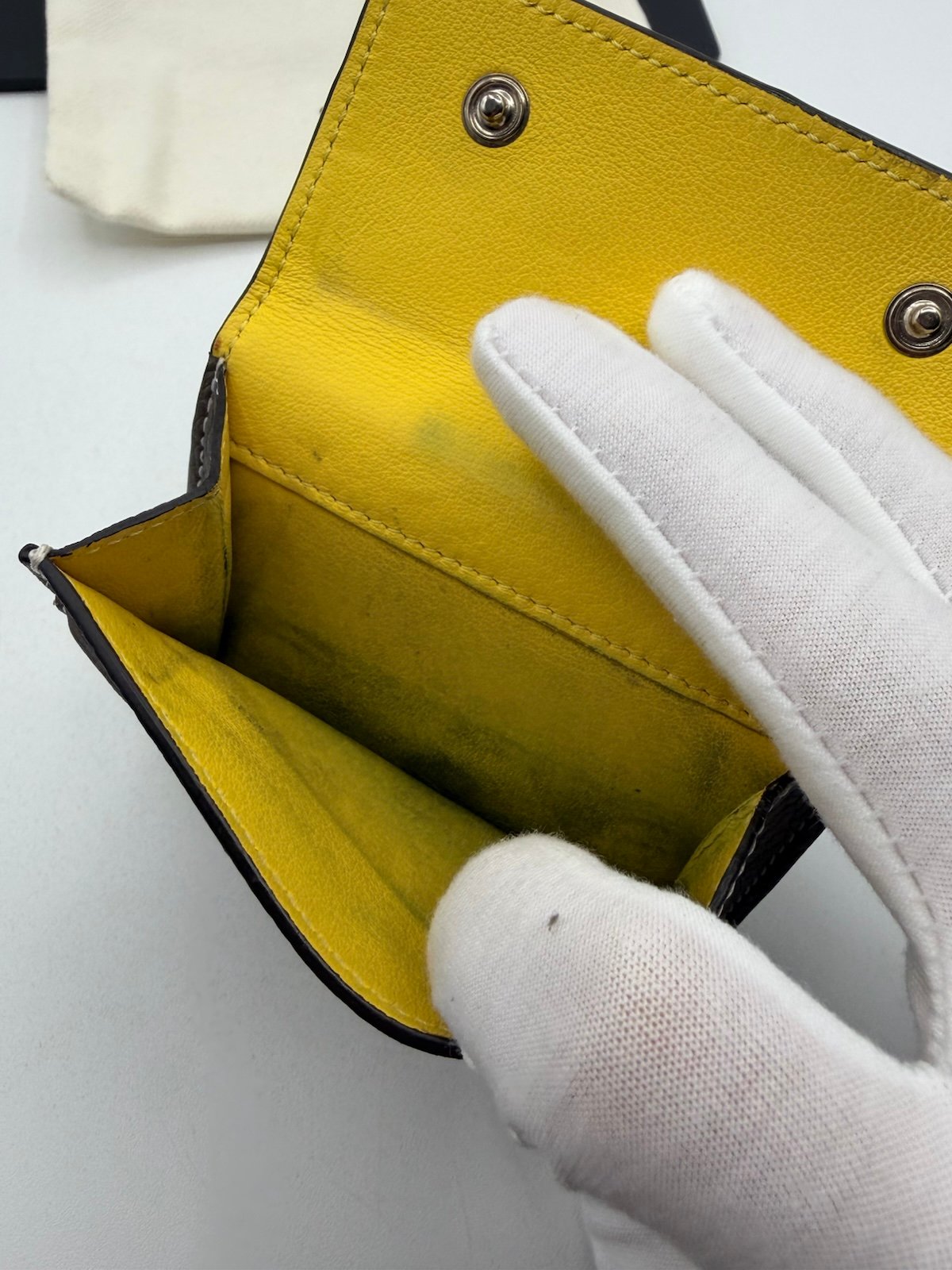 Pre-Owned Celine Pebbled Leather Wallet
