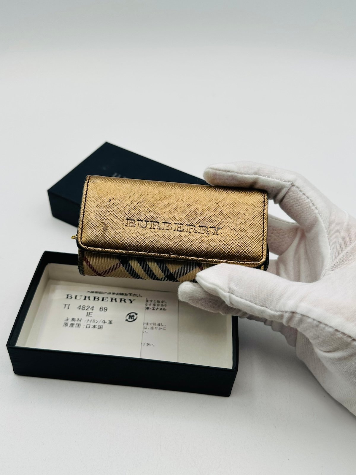 Pre-Owned Burberry Key Holder Wallet