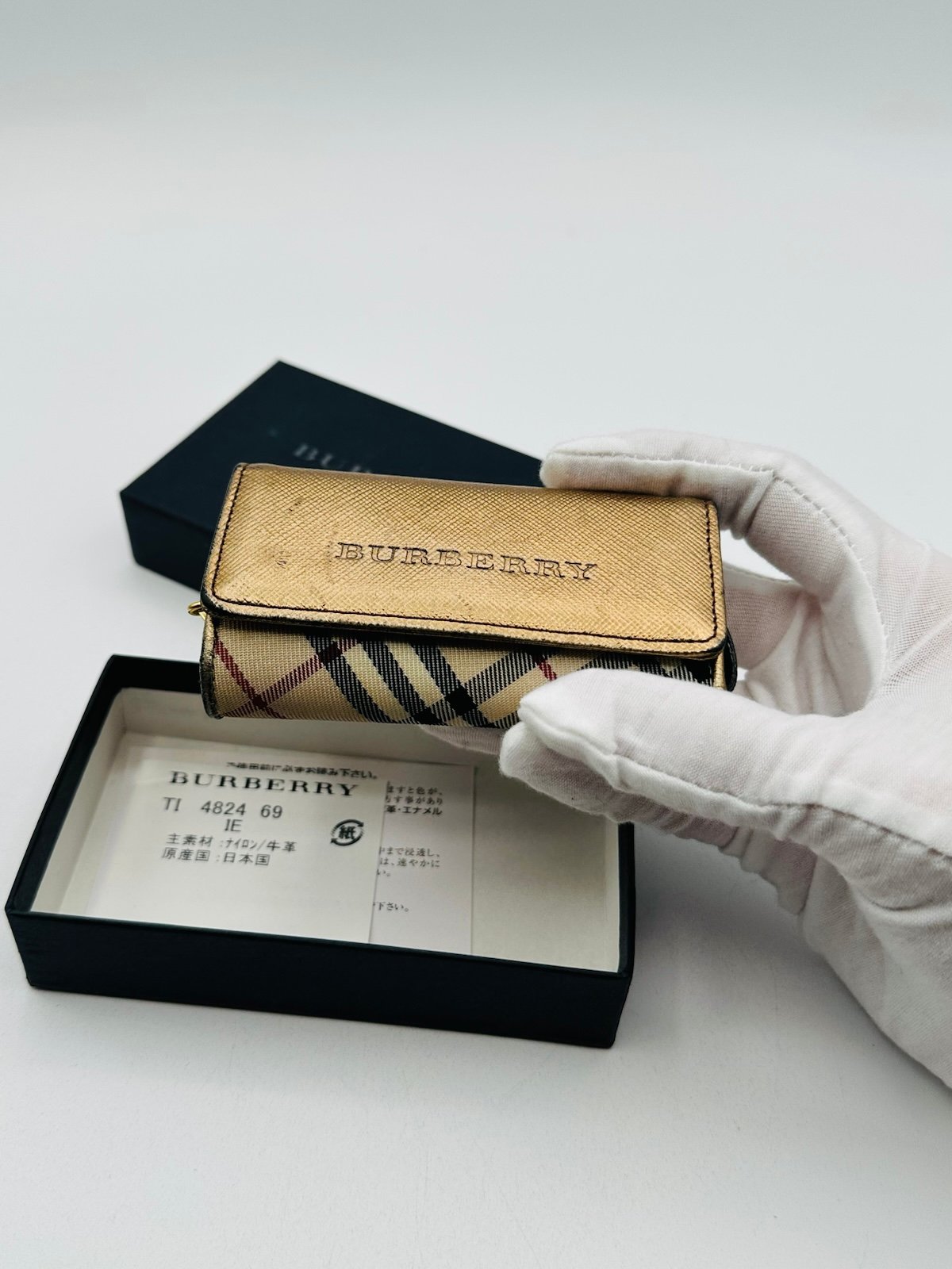 Pre-Owned Burberry Key Holder Wallet