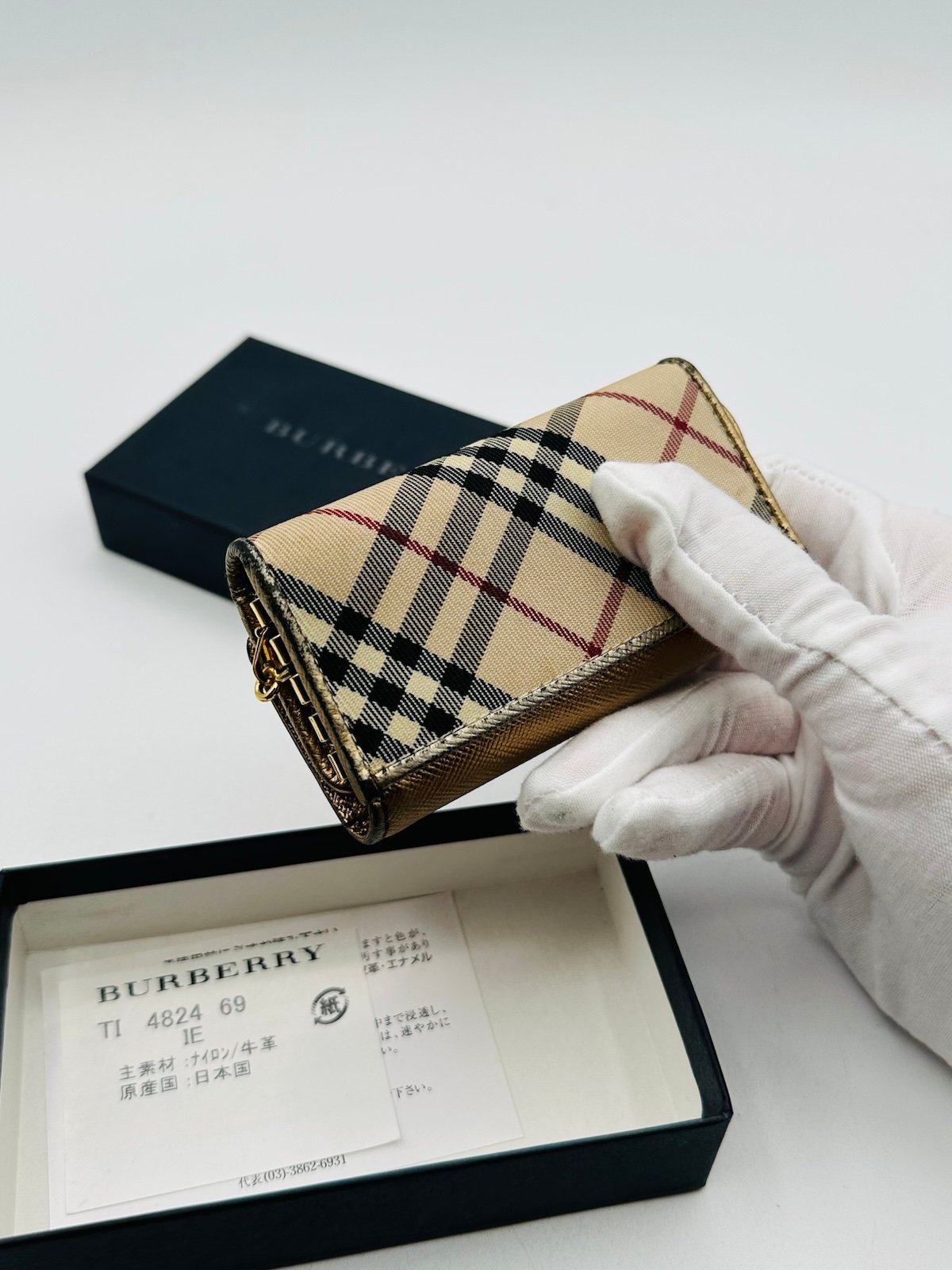 Pre-Owned Burberry Key Holder Wallet