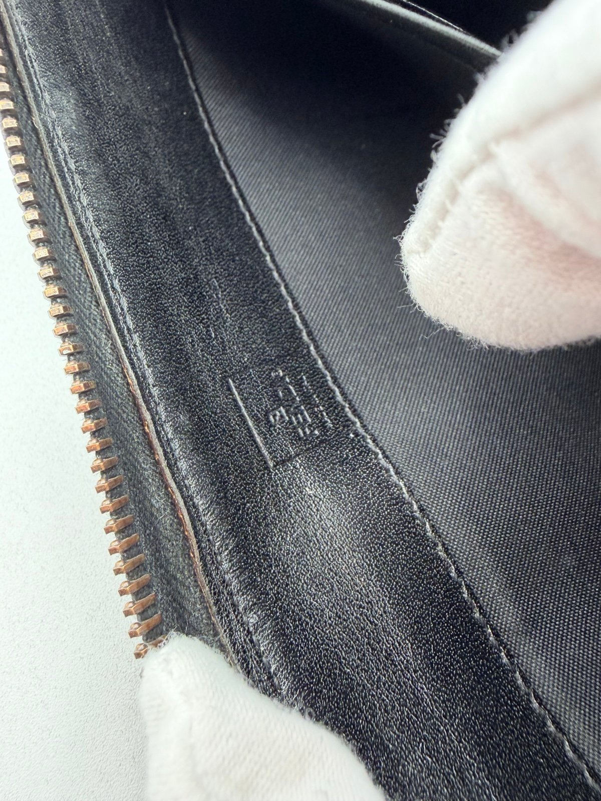 Pre-Owned Fendi Zucca Monogram Zip Around Wallet