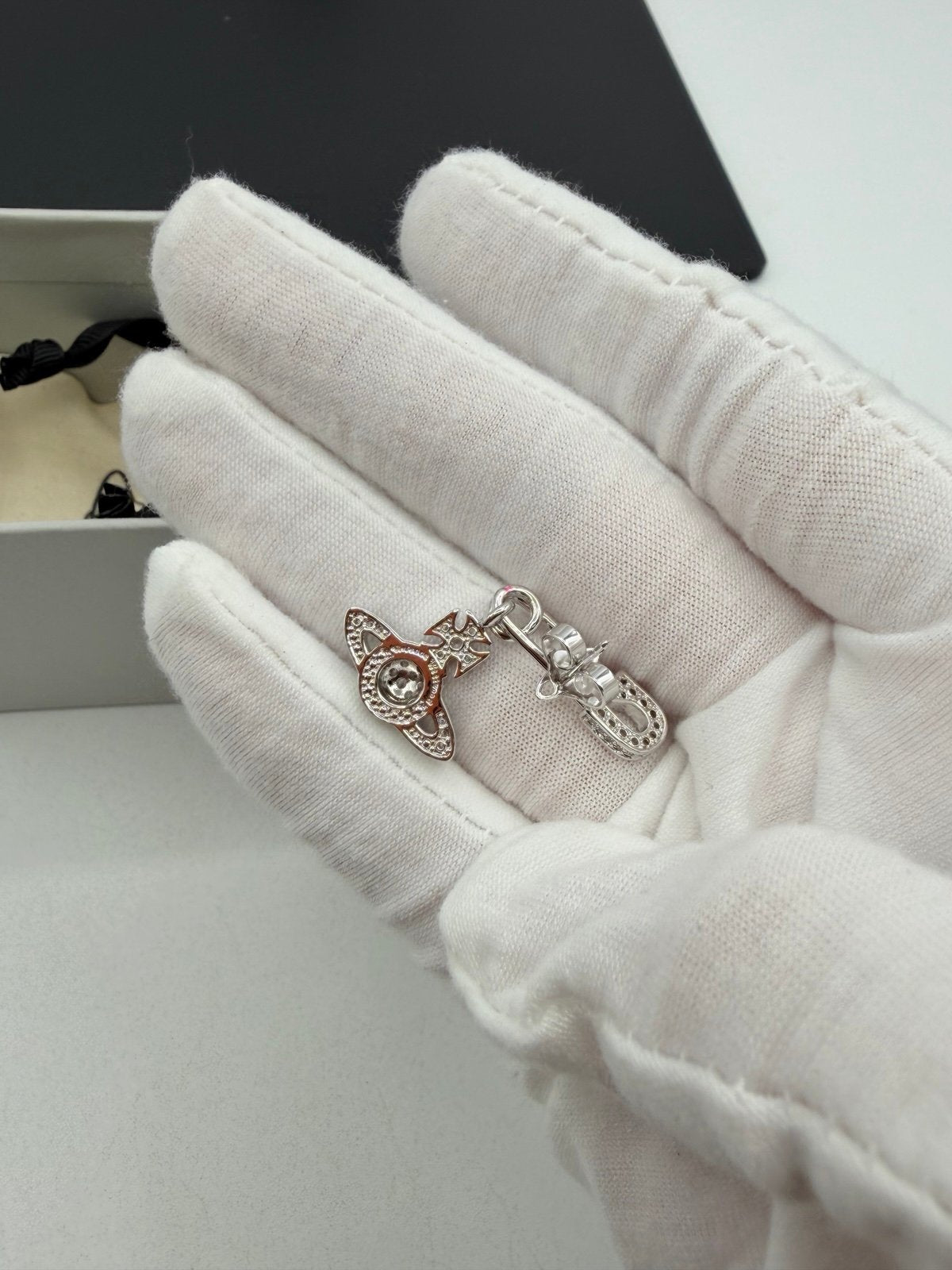 Pre-Owned Vivienne Westwood Safety pin Earrings