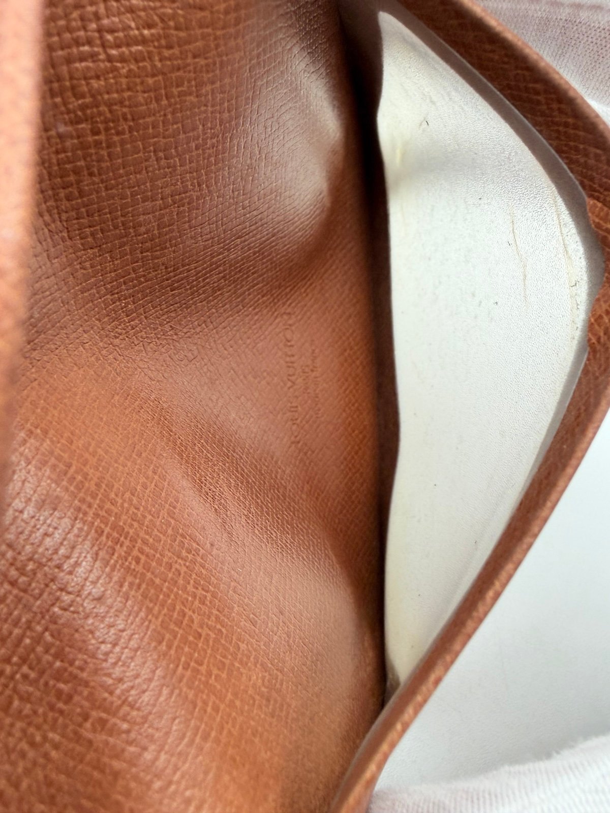 Pre-Owned Louis Vuitton Monogram Card Holder