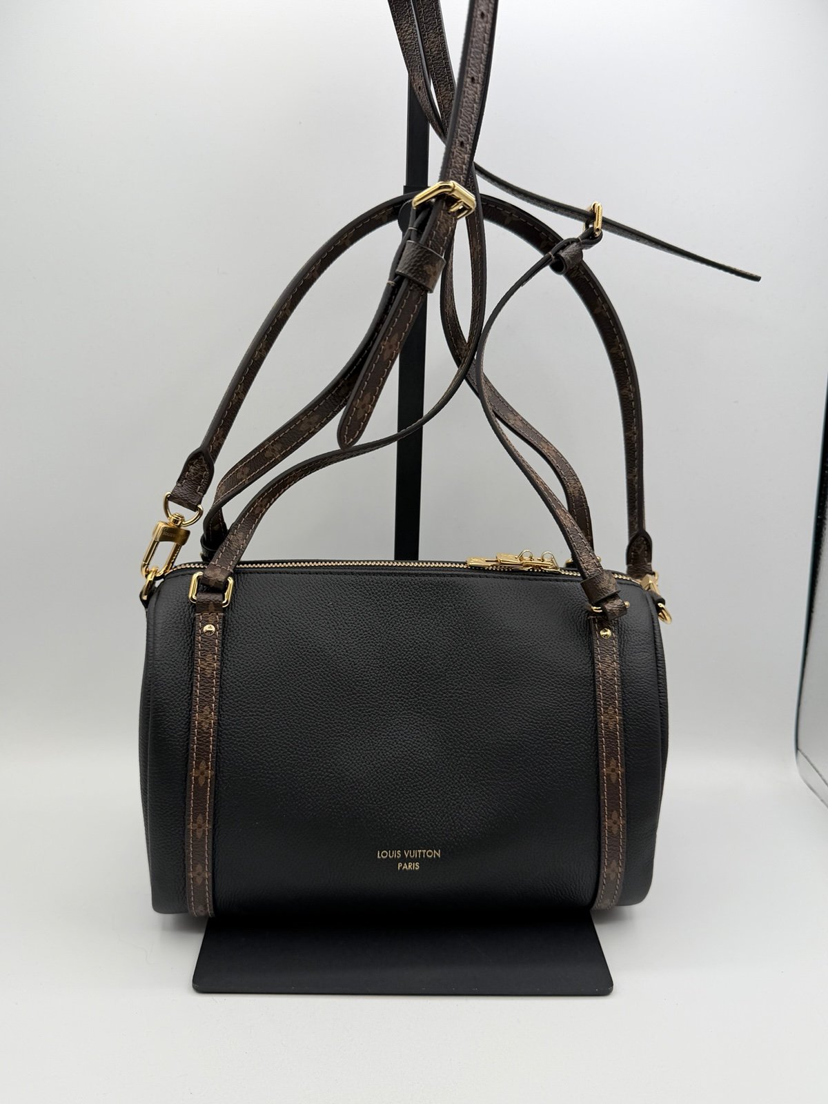 Pre-Owned Louis Vuitton Leather Calfskin Monogram Express PM