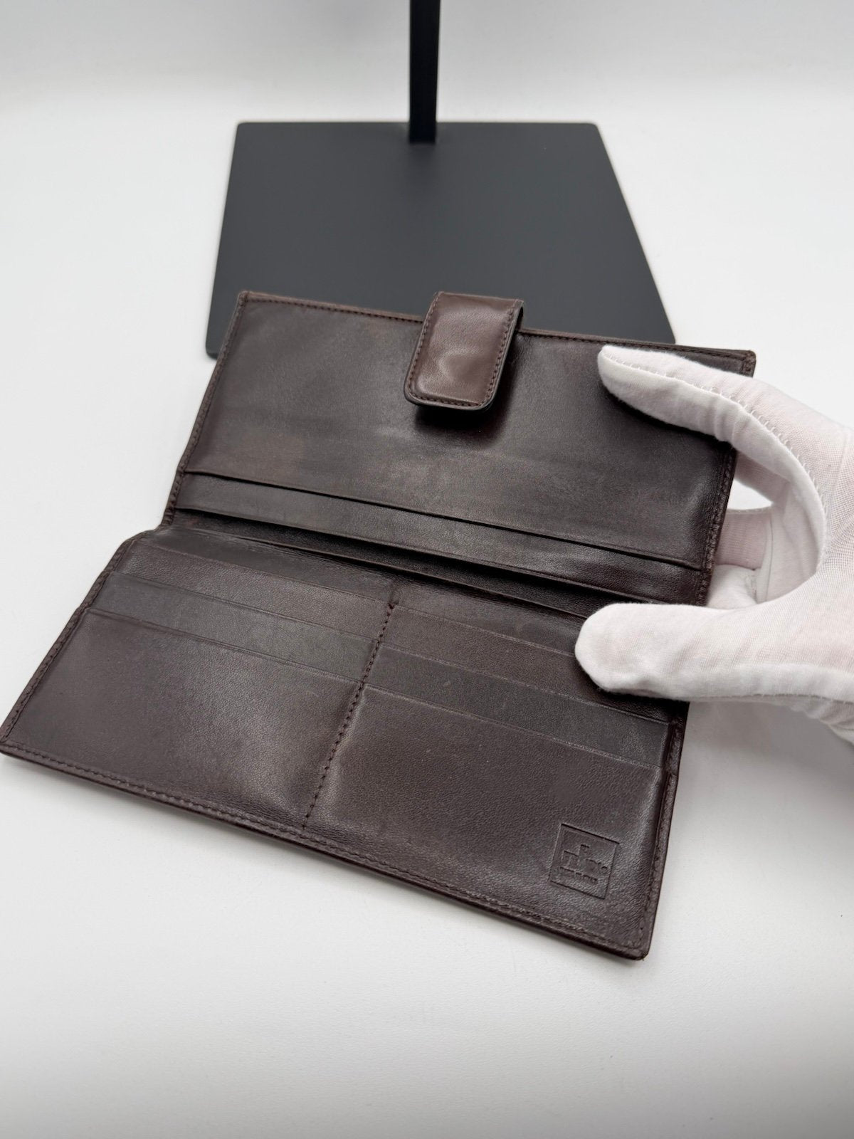 Pre-Owned Fendi Long Zucca Wallet