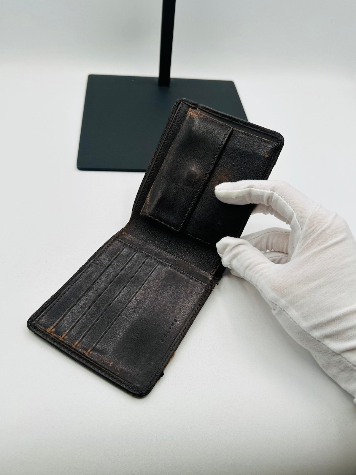 Pre-Owned Celine Bi Fold Monogram Wallet
