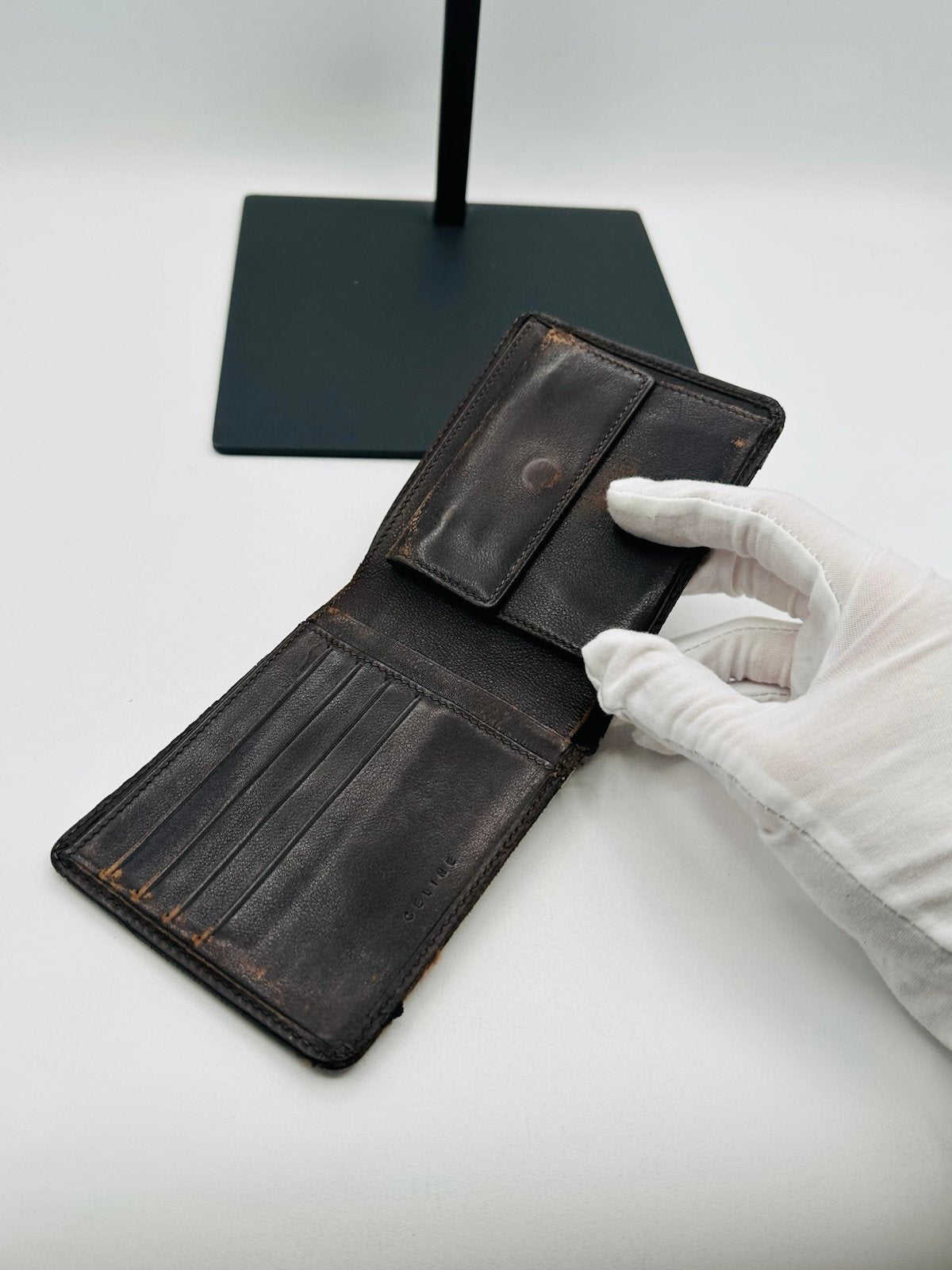 Pre-Owned Celine Bi Fold Monogram Wallet