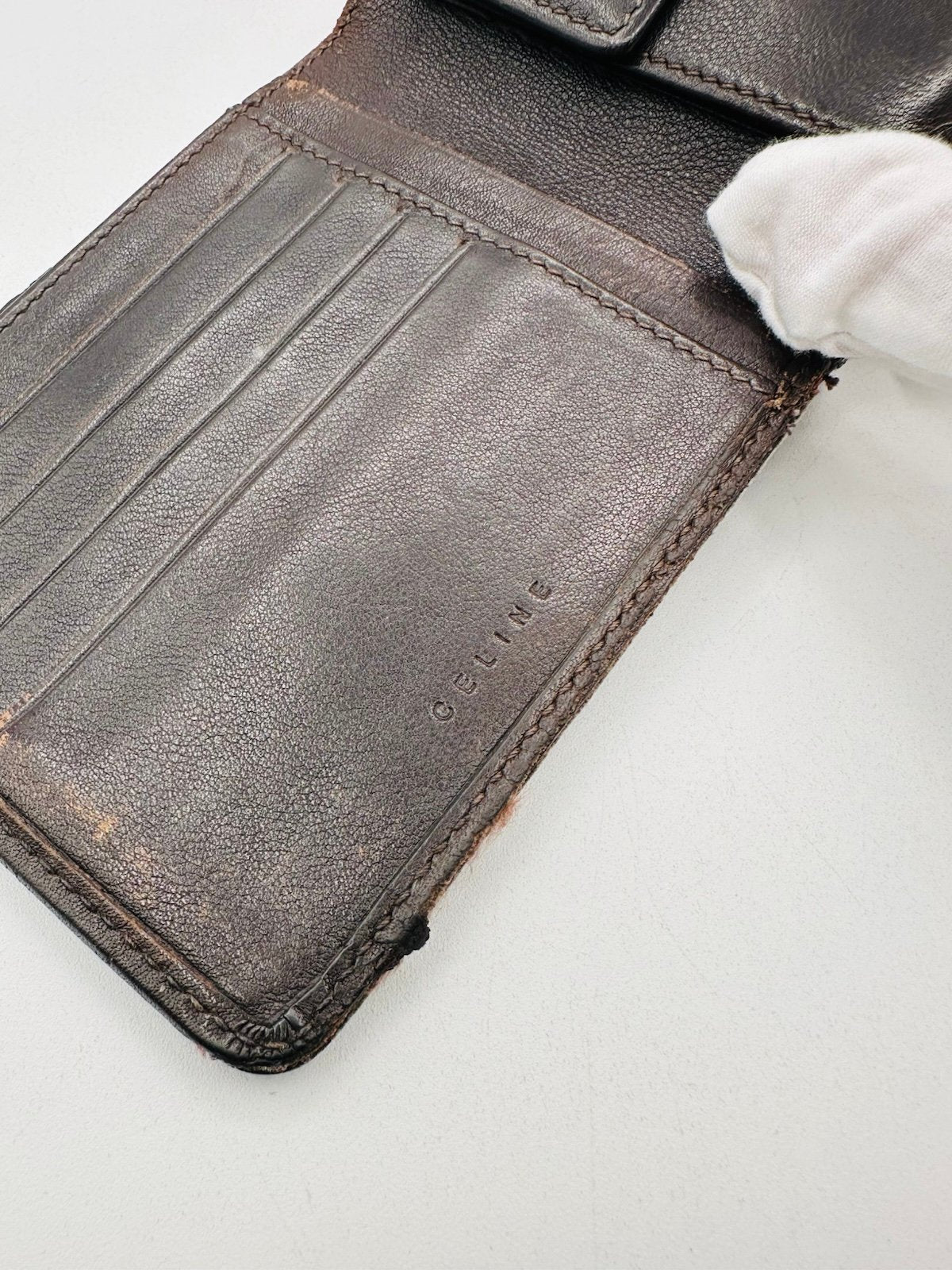 Pre-Owned Celine Bi Fold Monogram Wallet