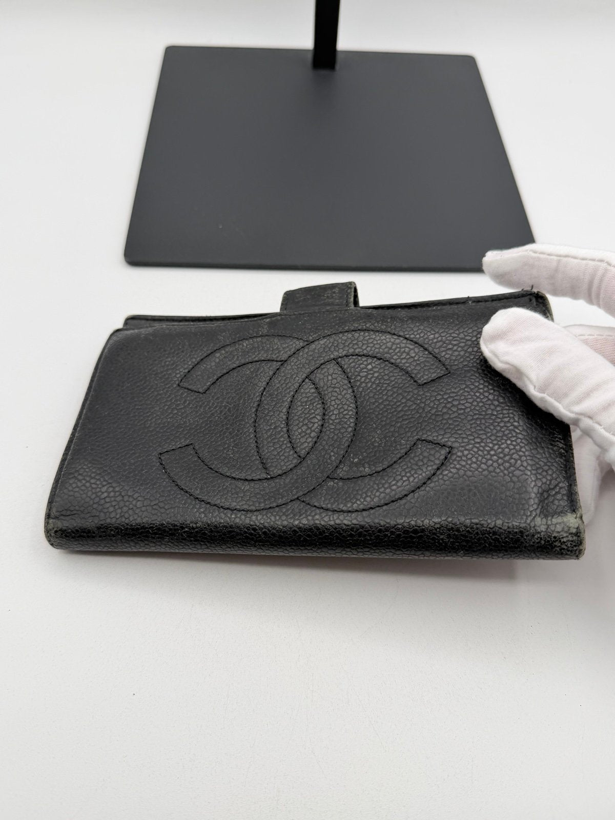 Pre-Owned Chanel Large CC Clasp Wallet