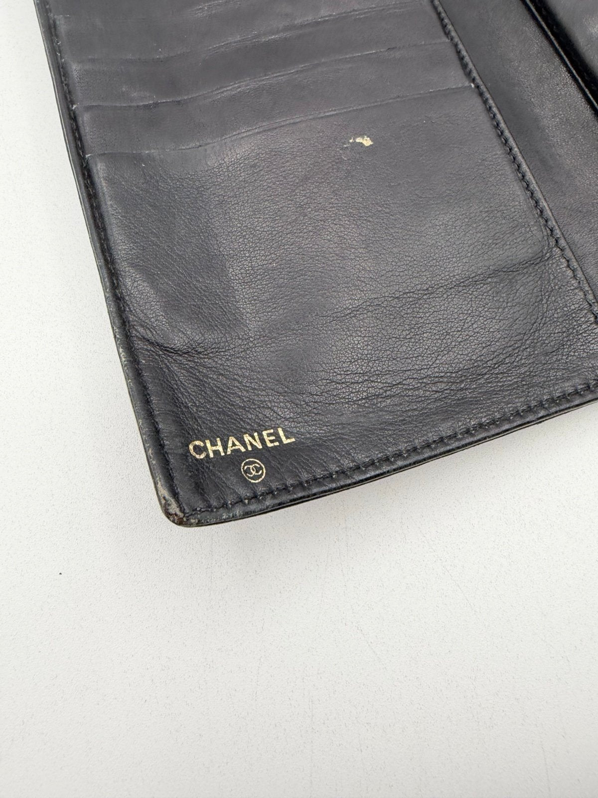 Pre-Owned Chanel Large CC Clasp Wallet